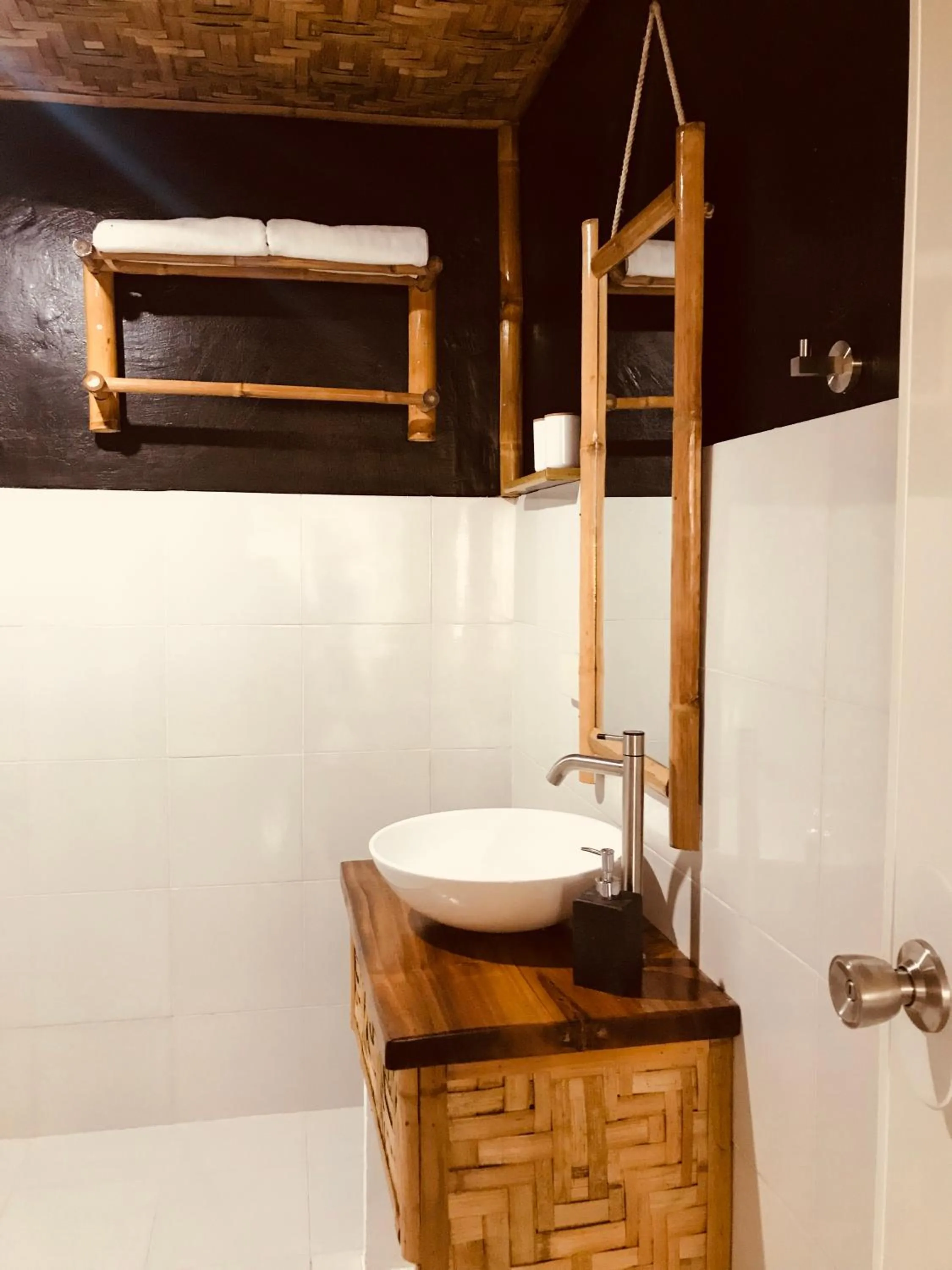 Bathroom in Everyday Sunday Formerly Carl's Island Inn