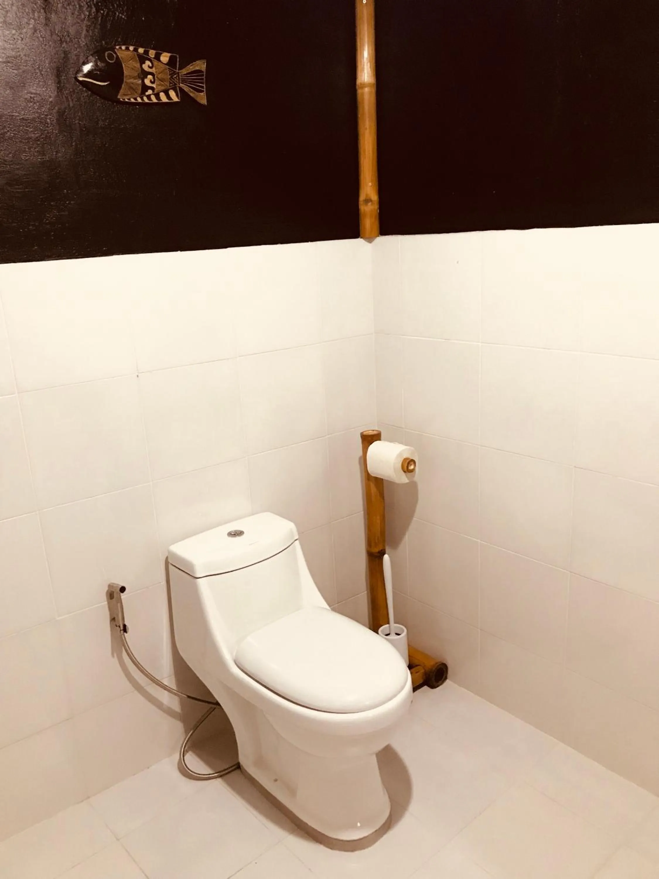 Shower in Everyday Sunday Formerly Carl's Island Inn