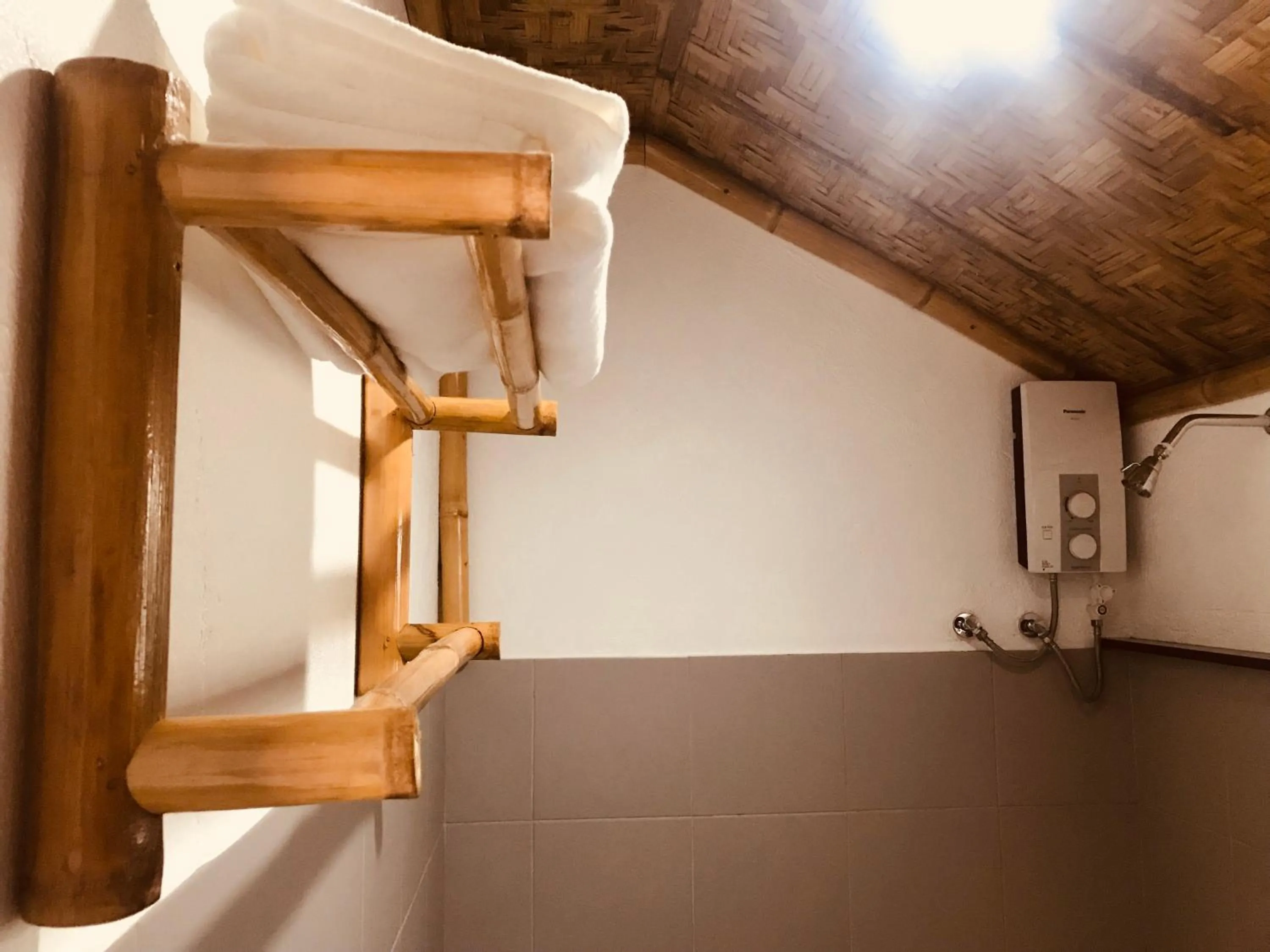 Shower in Everyday Sunday Formerly Carl's Island Inn