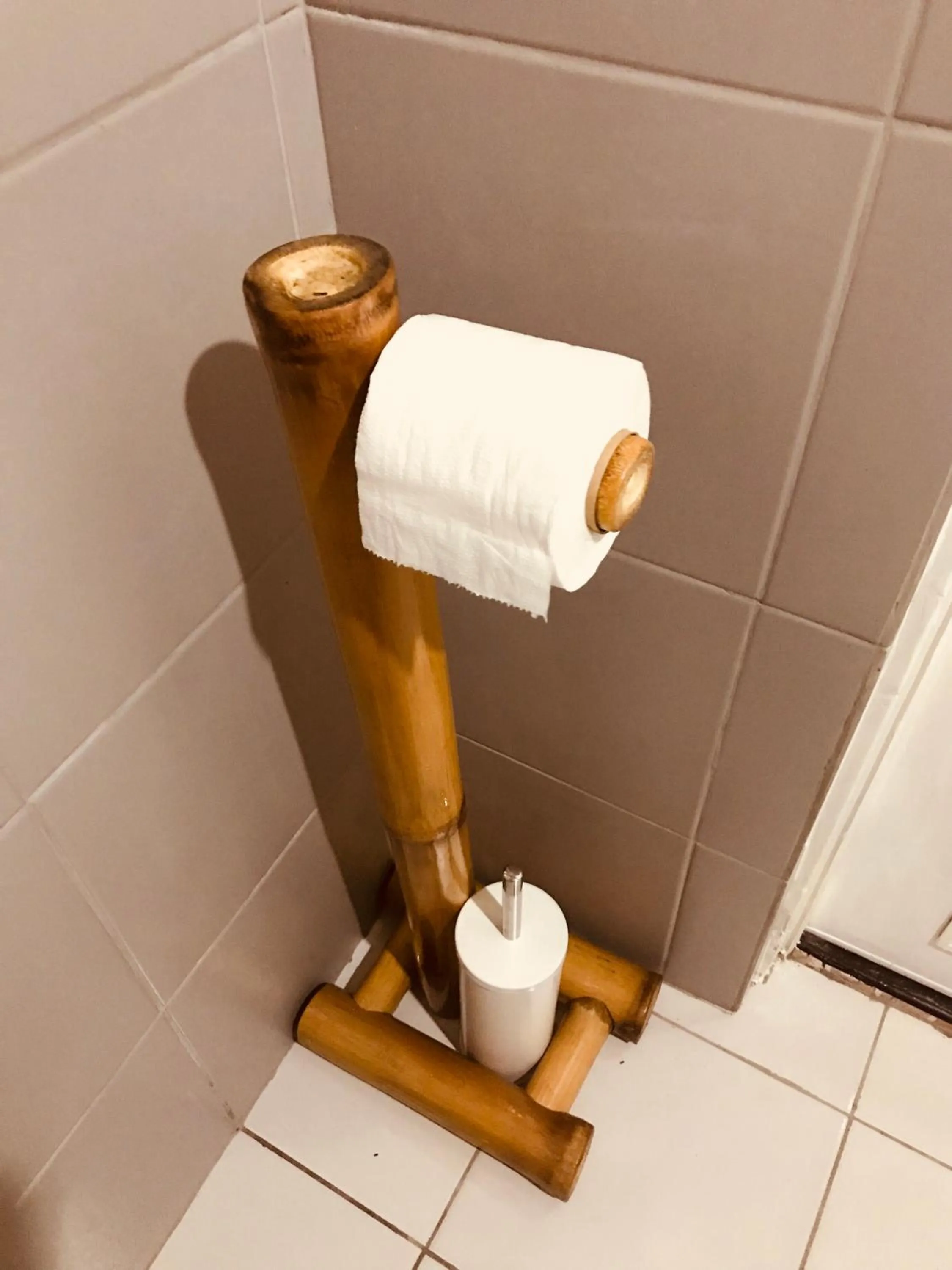 Bathroom in Everyday Sunday Formerly Carl's Island Inn