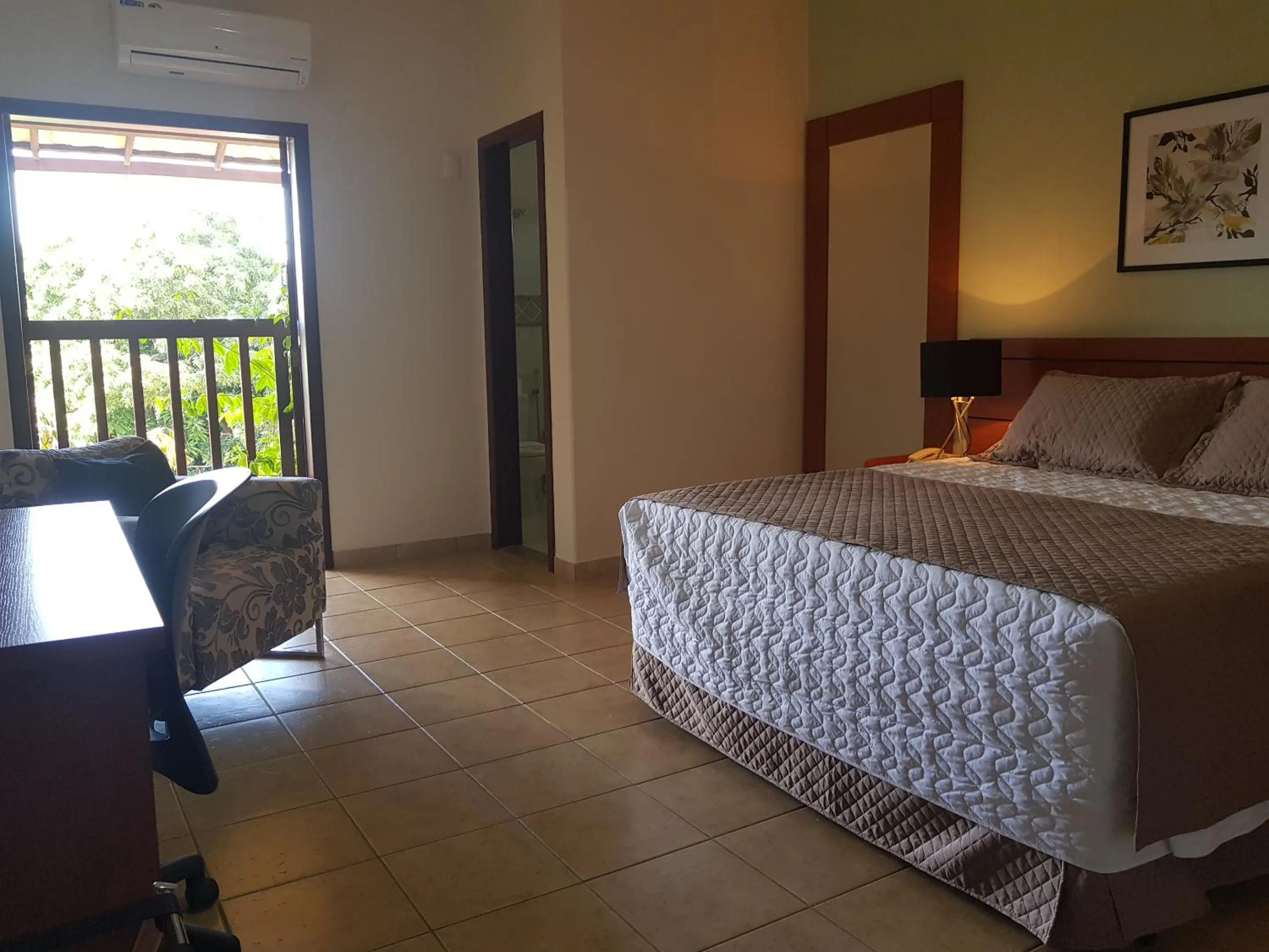 Photo of the whole room, Bed in Hotel das Palmeiras