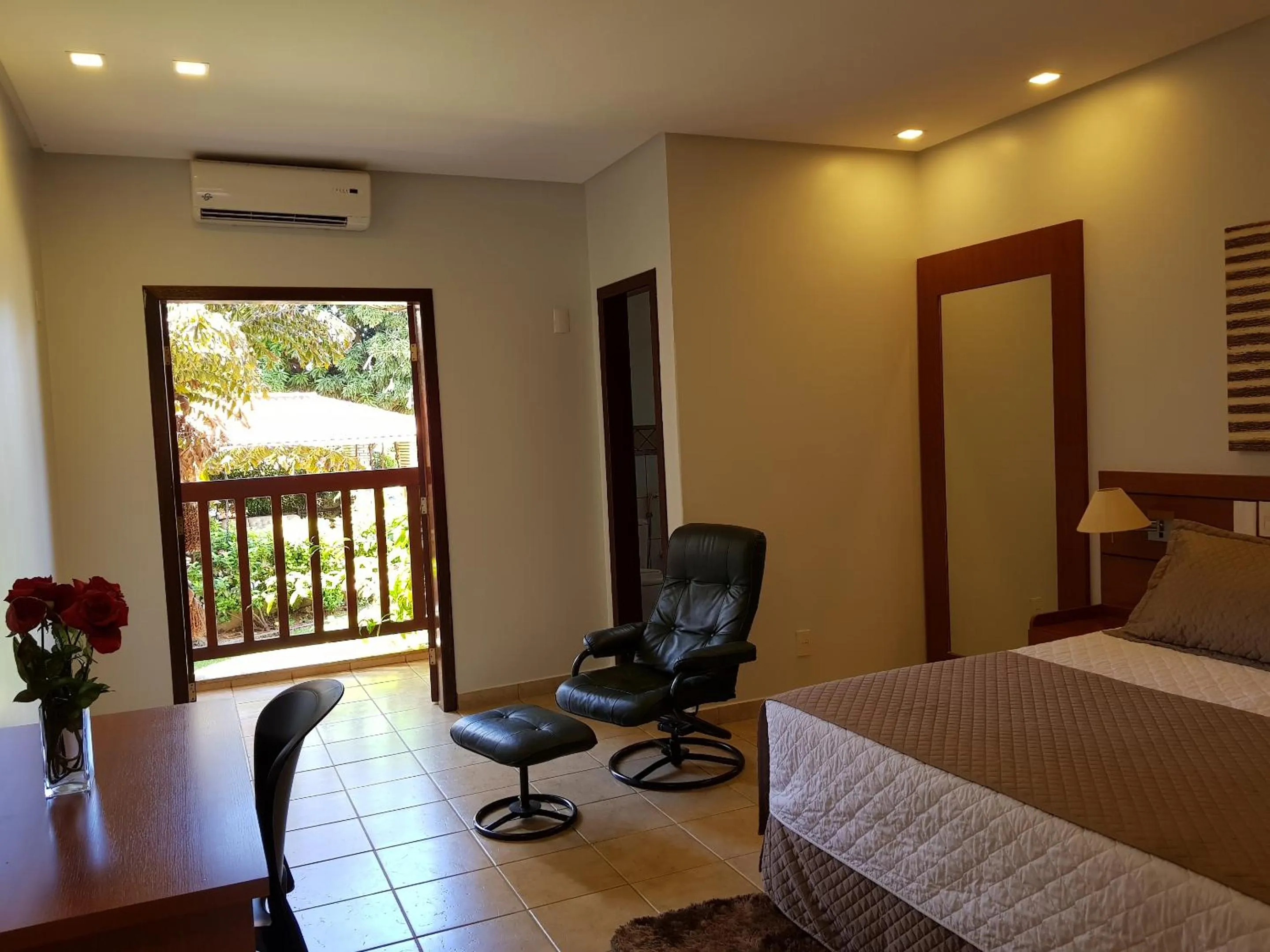 Photo of the whole room, Bed in Hotel das Palmeiras