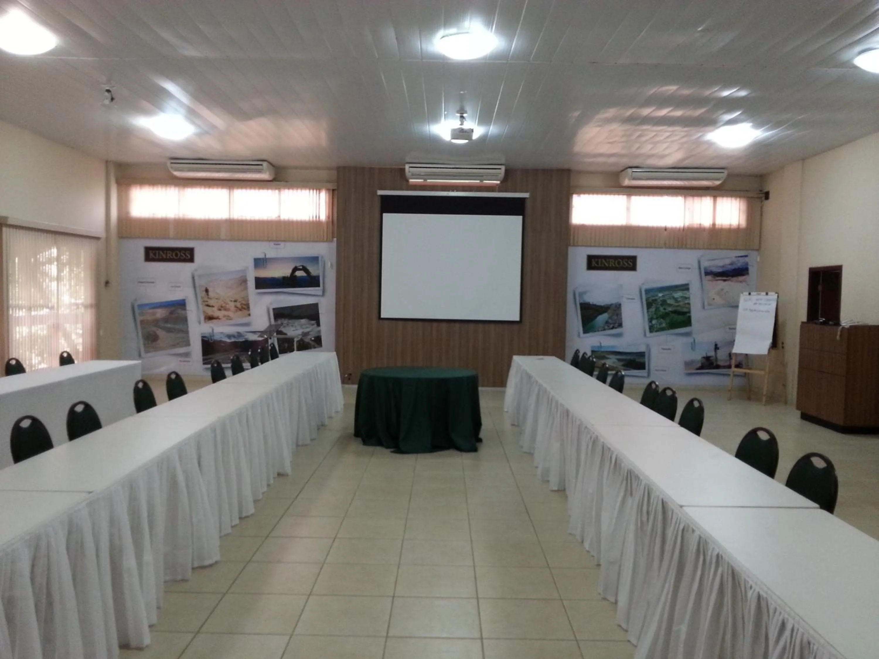 Meeting/conference room in Hotel das Palmeiras