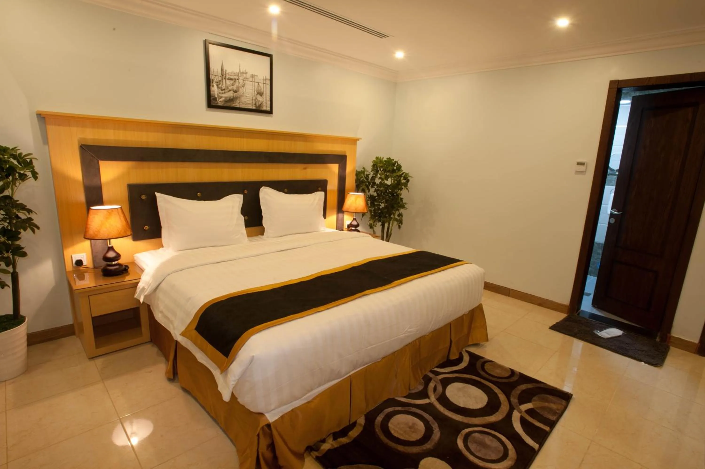 Photo of the whole room, Bed in Shally Residence 3