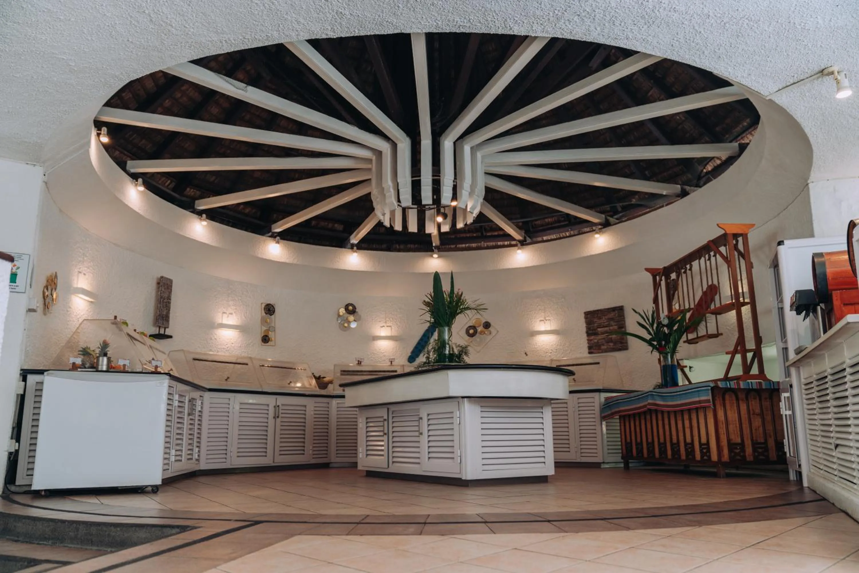 Restaurant/places to eat in Casuarina Resort and Spa