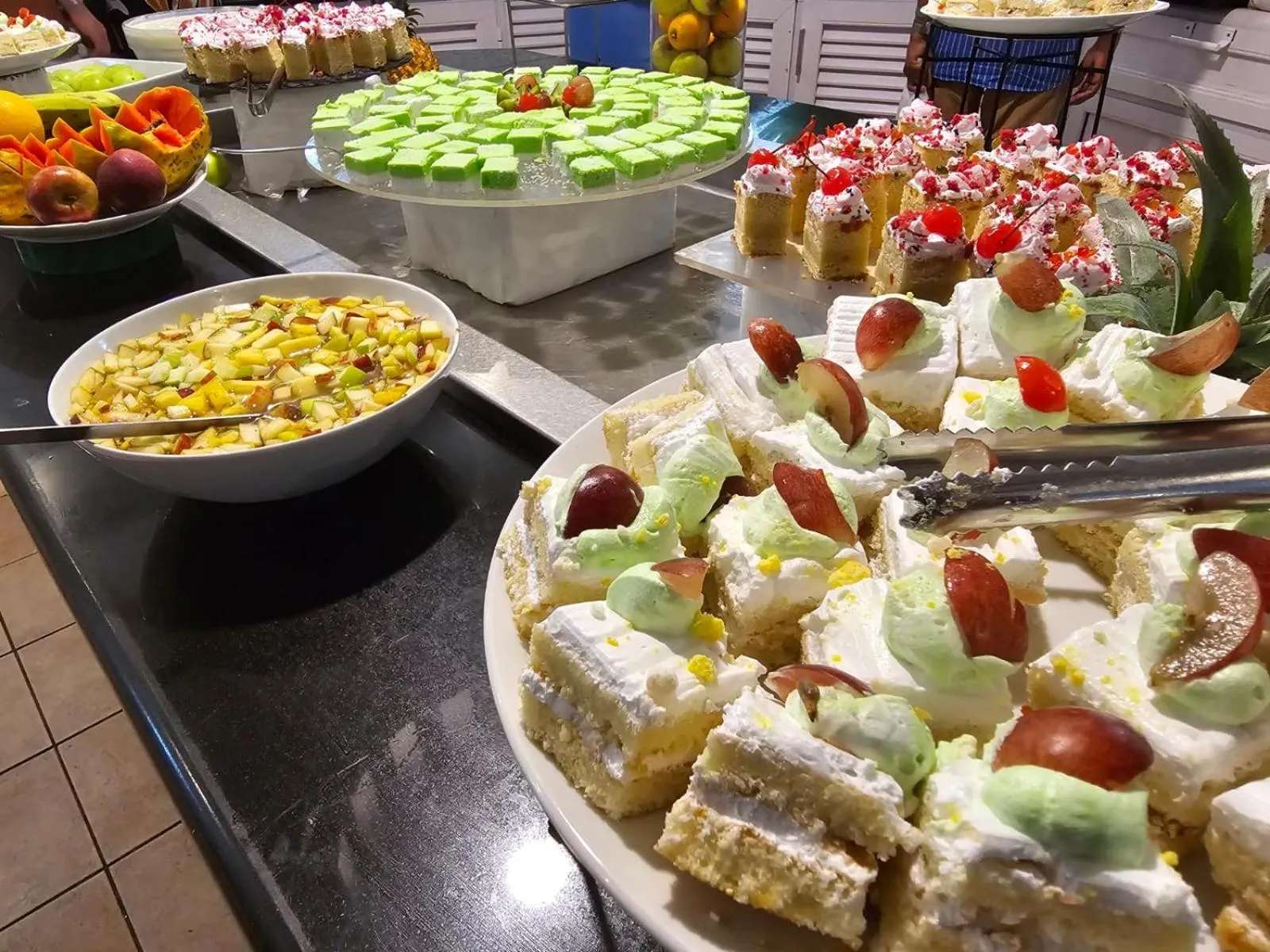 Food and drinks in Casuarina Resort and Spa