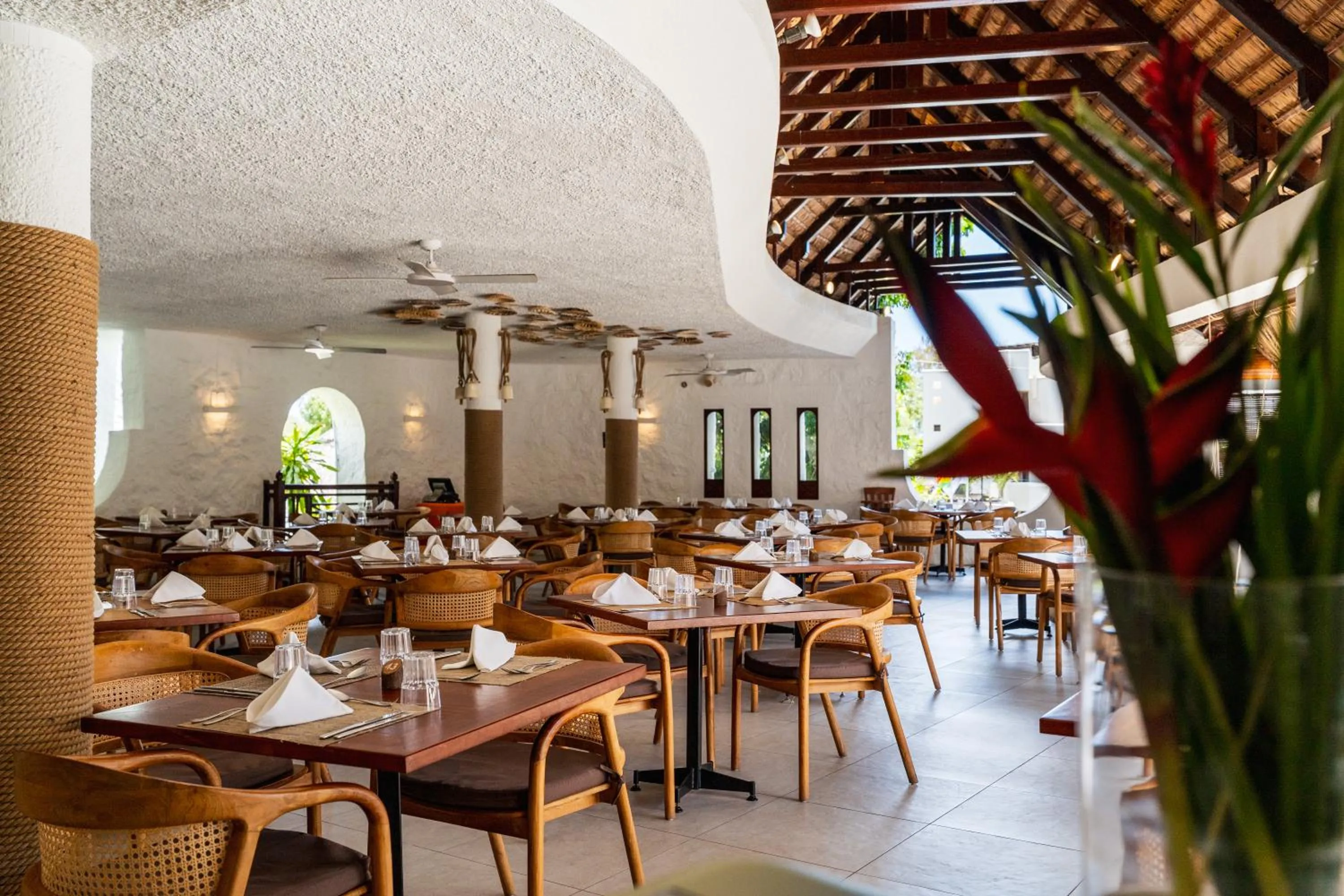 Restaurant/places to eat in Casuarina Resort and Spa