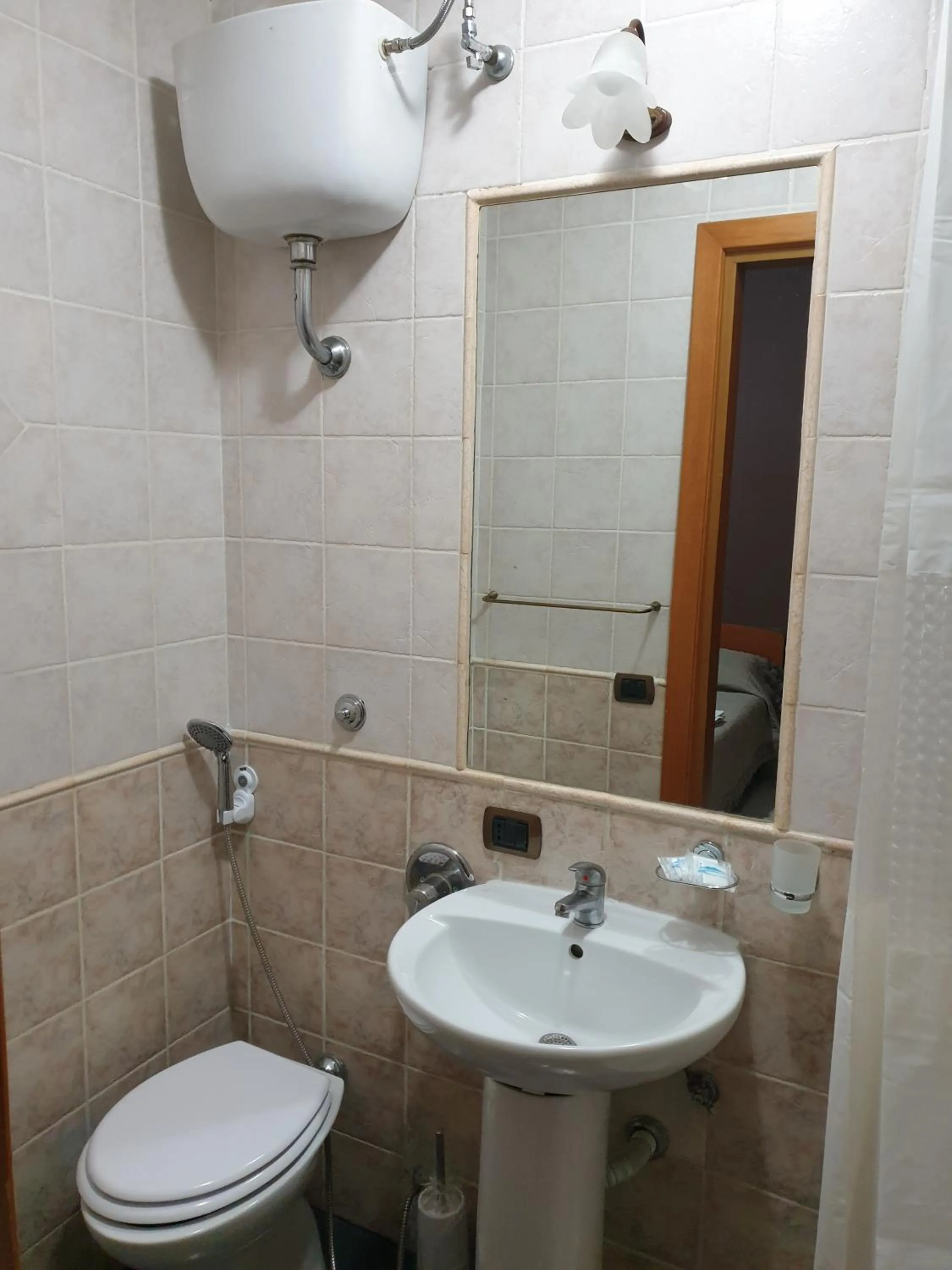 Bathroom in Hotel Milano