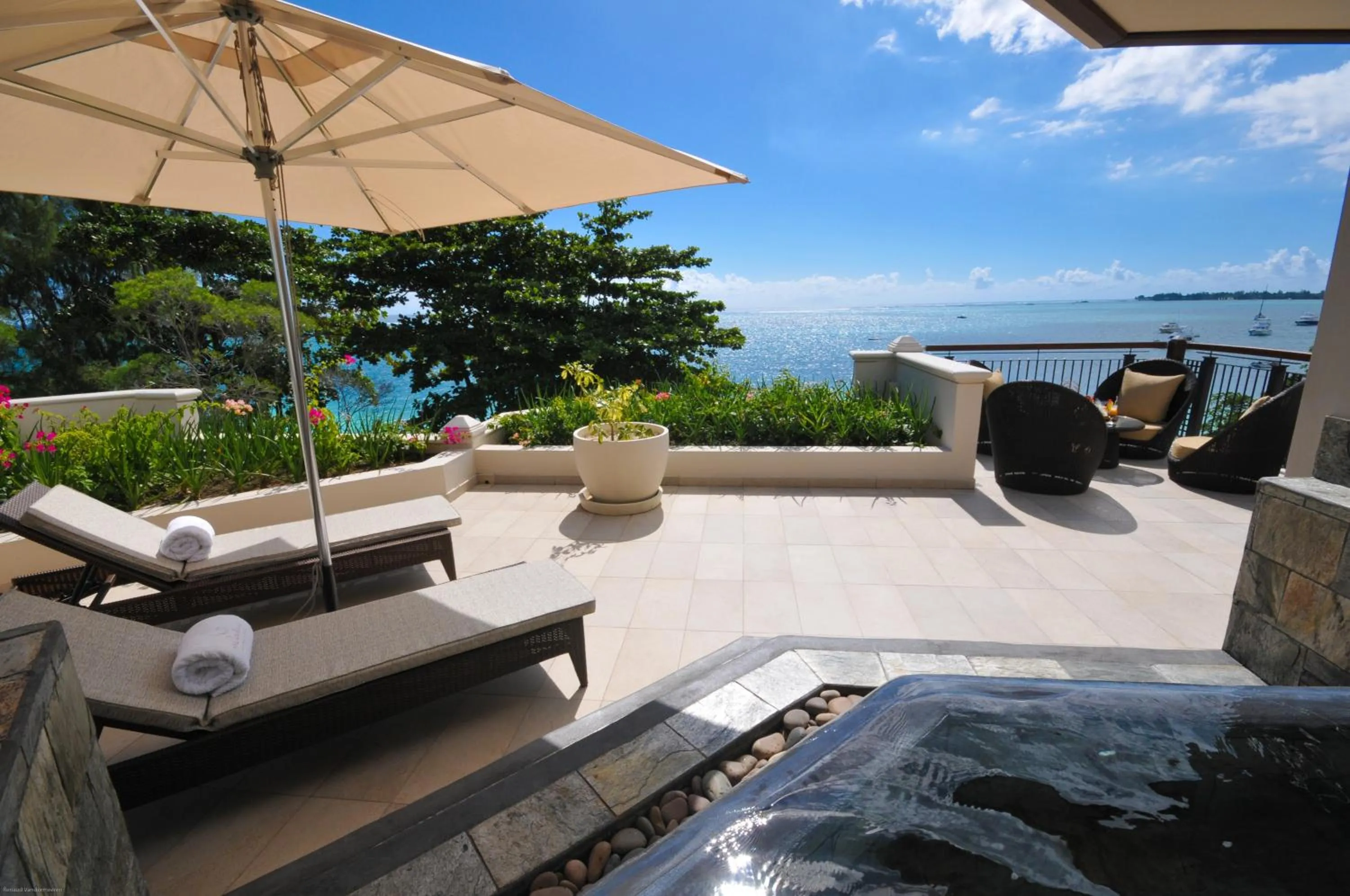 Balcony/Terrace in Le Cardinal Exclusive Resort