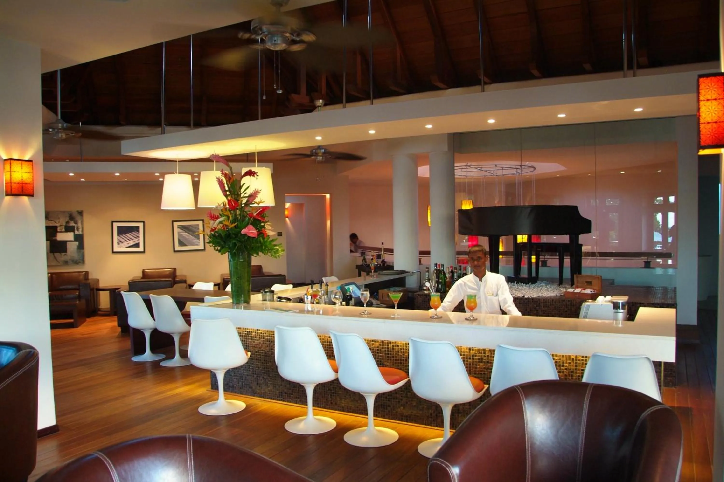 Lounge or bar in Le Cardinal Exclusive Resort