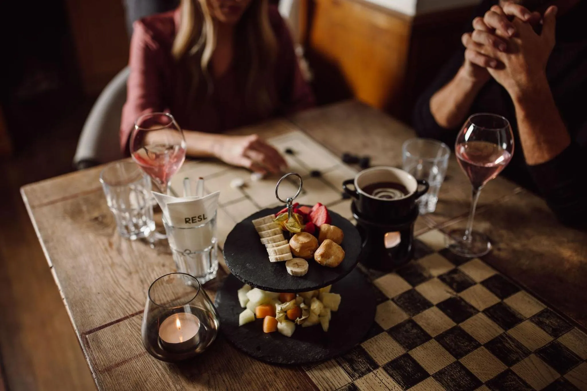 Restaurant/places to eat in Resl Resort