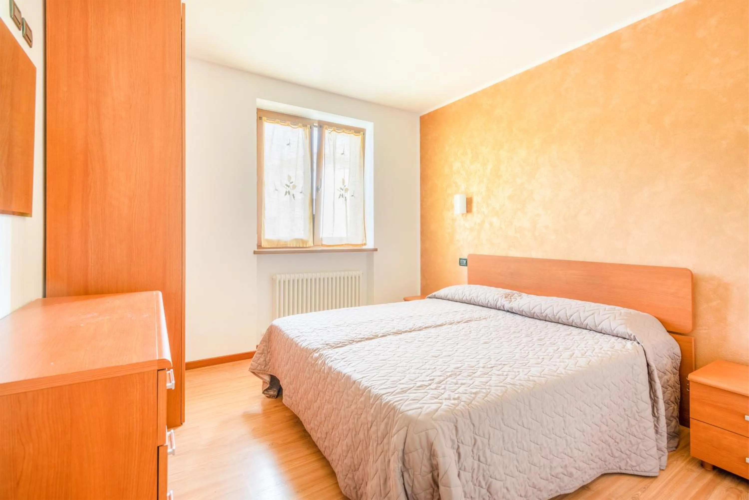 Photo of the whole room, Bed in CROSINA HOLIDAY - Residence Toli