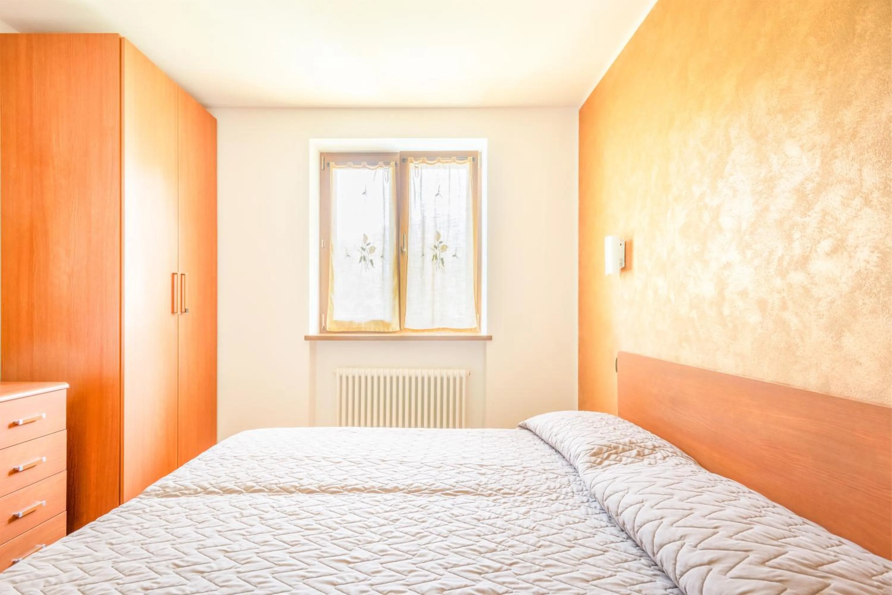 Photo of the whole room, Bed in CROSINA HOLIDAY - Residence Toli