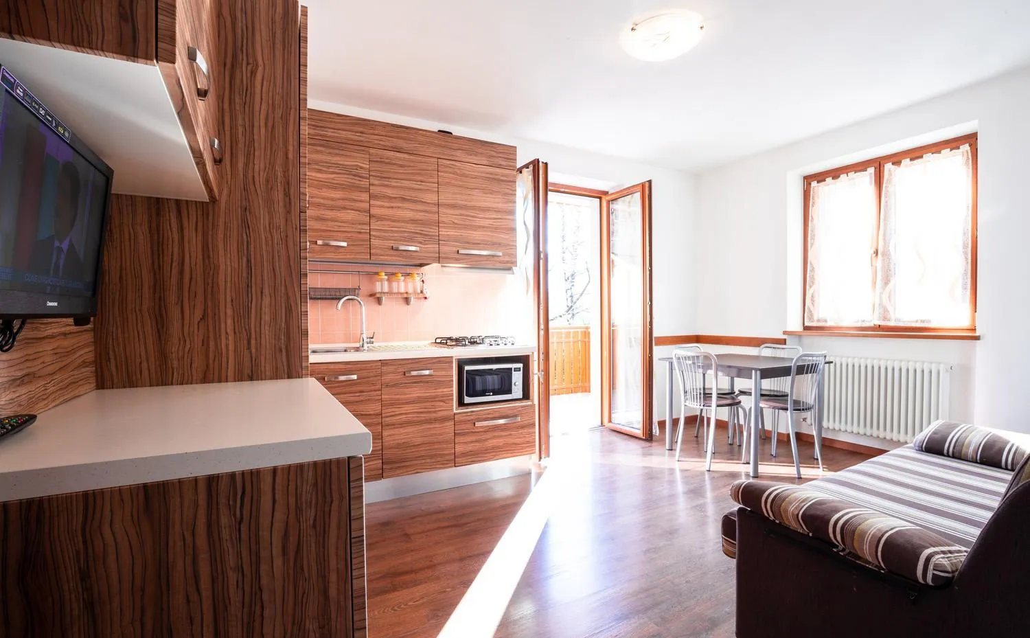 Dining area in CROSINA HOLIDAY - Residence Toli