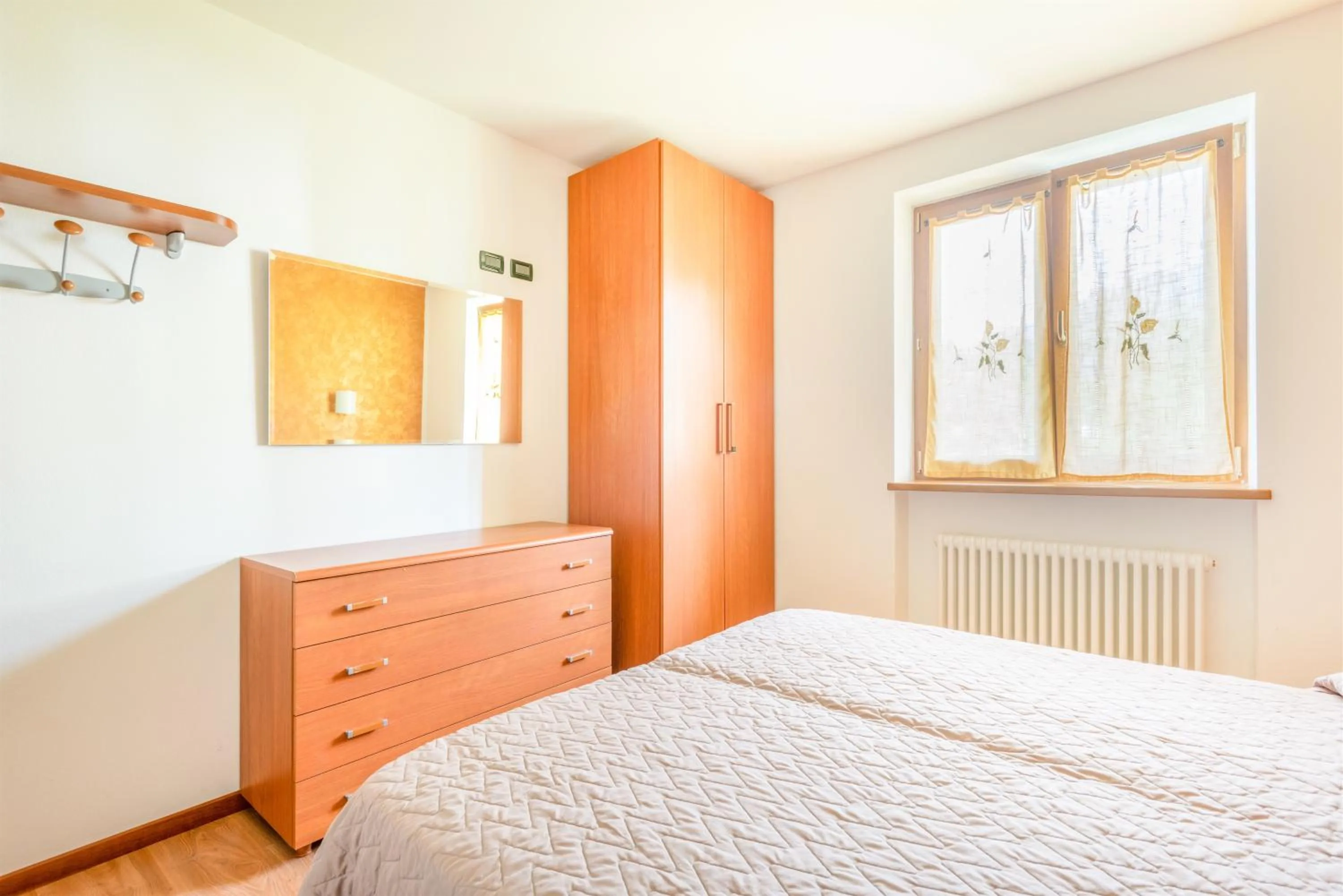 Bedroom, Bed in CROSINA HOLIDAY - Residence Toli