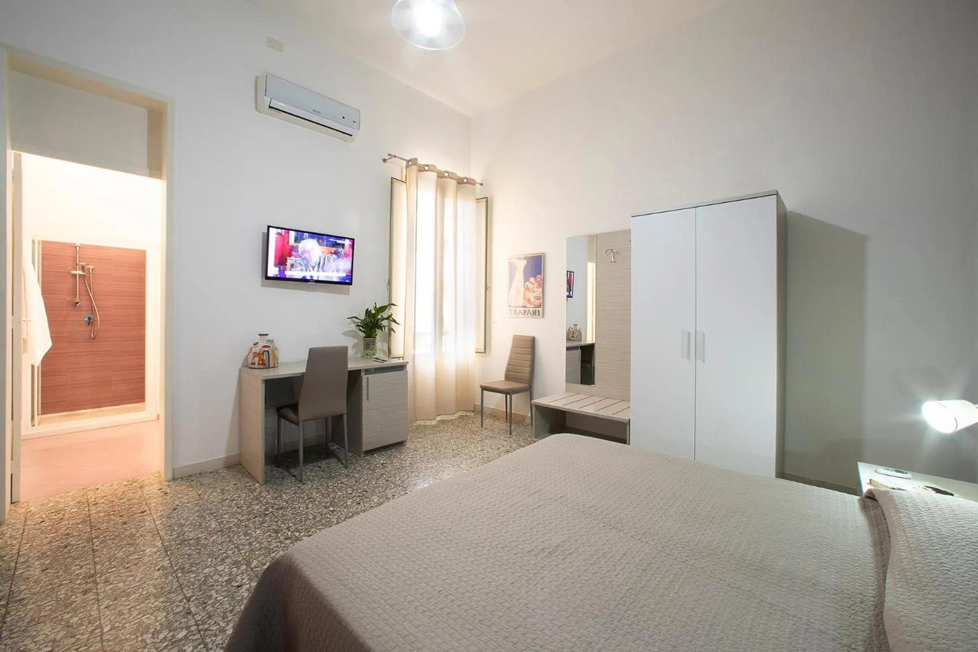 Bathroom, Bed in Terrazze Villanova