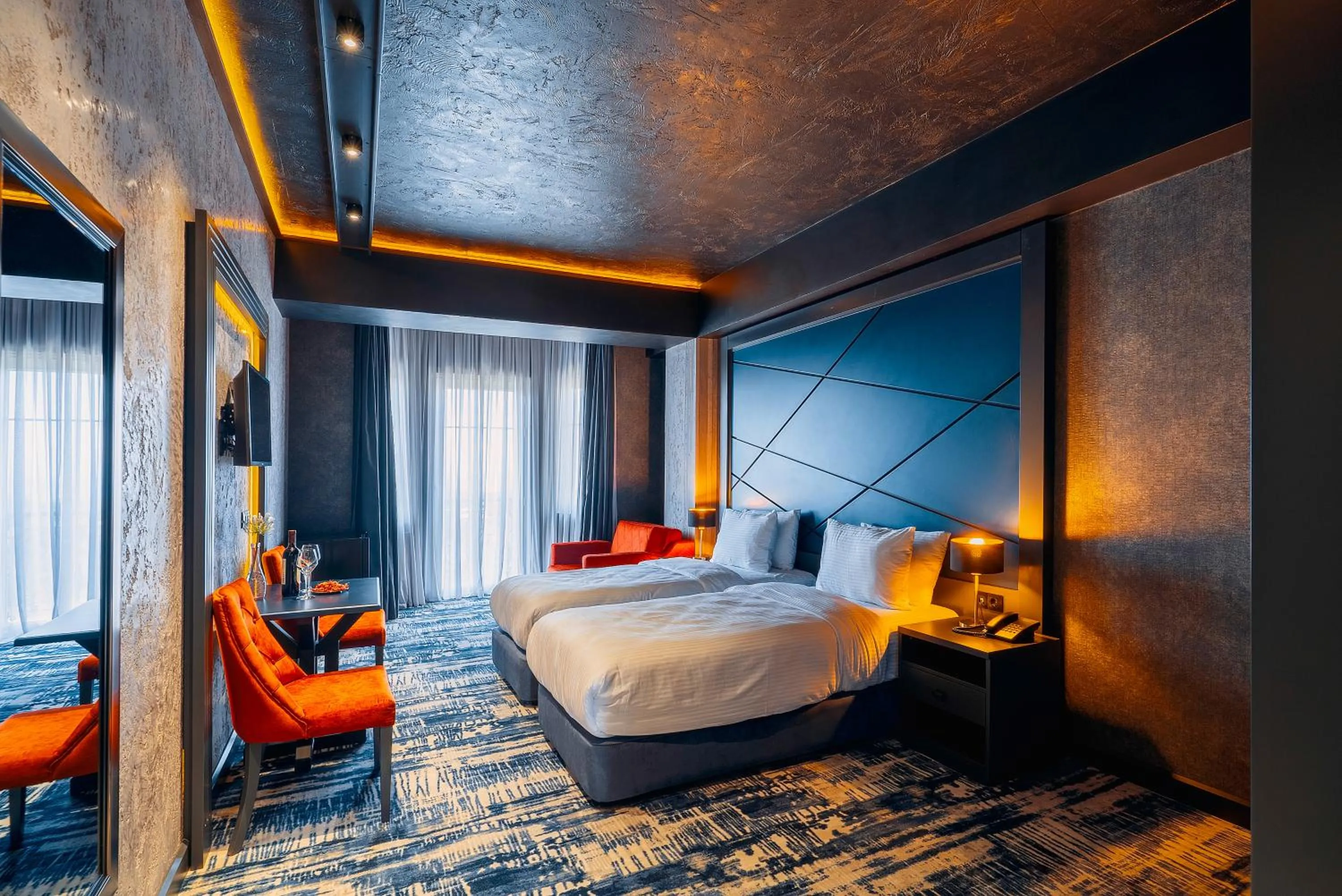 Photo of the whole room, Bed in Tapis Rouge Design Boutique Hotel