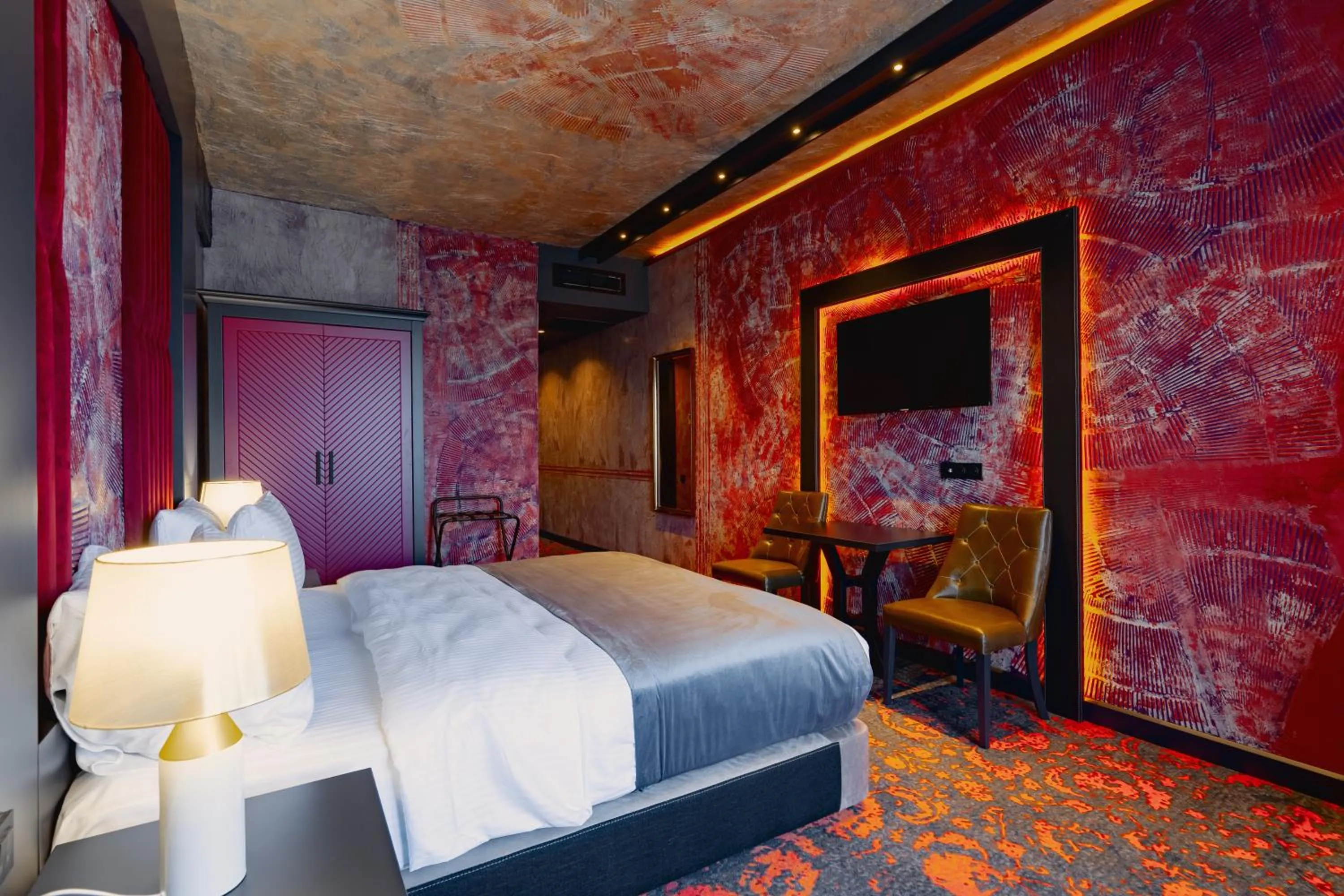 Bedroom, Bed in Tapis Rouge Design Boutique Hotel