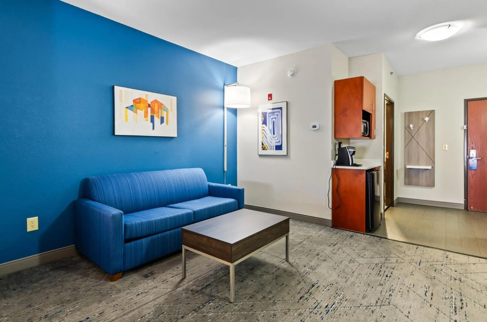 Photo of the whole room in Holiday Inn Express & Suites Wytheville by IHG