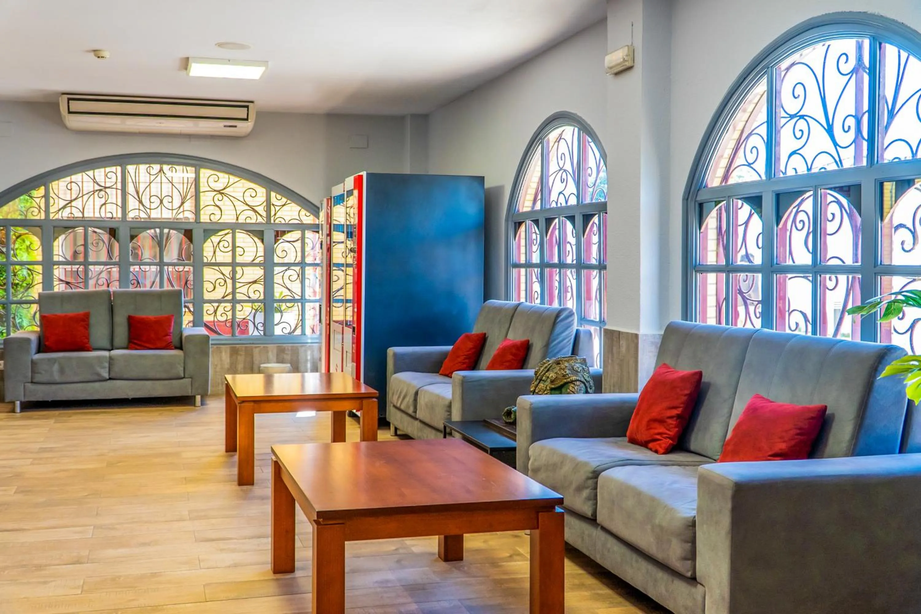 Lobby or reception in Apartamentos Puerta del Sur