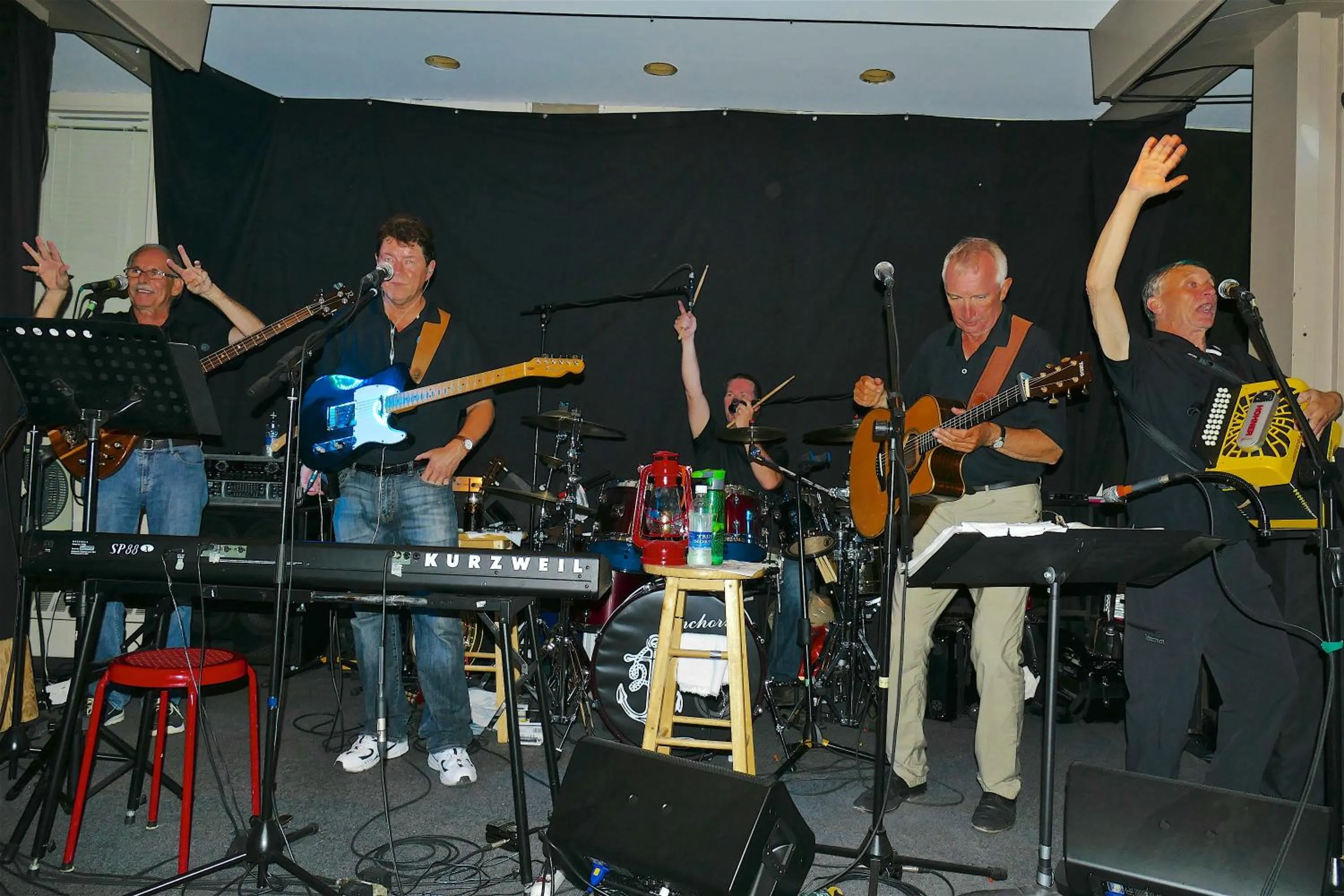 Evening entertainment in Ocean View Hotel