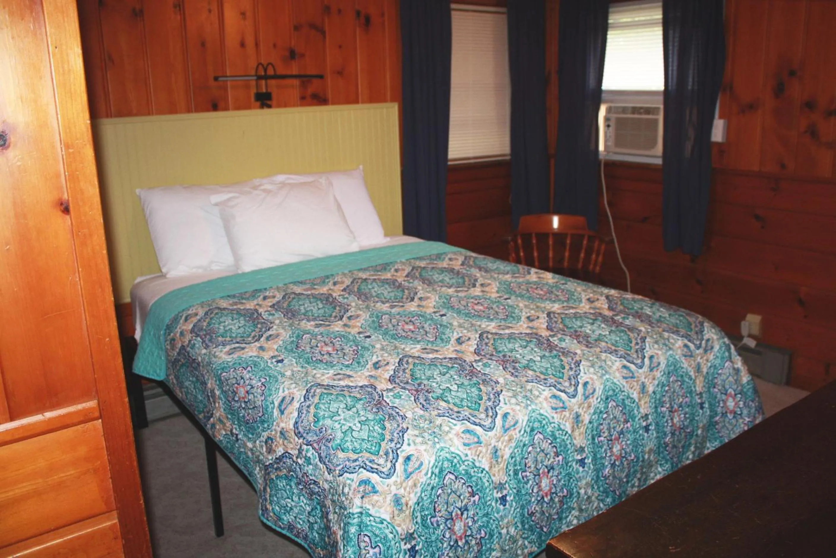 Bed in Paradise Beach resort