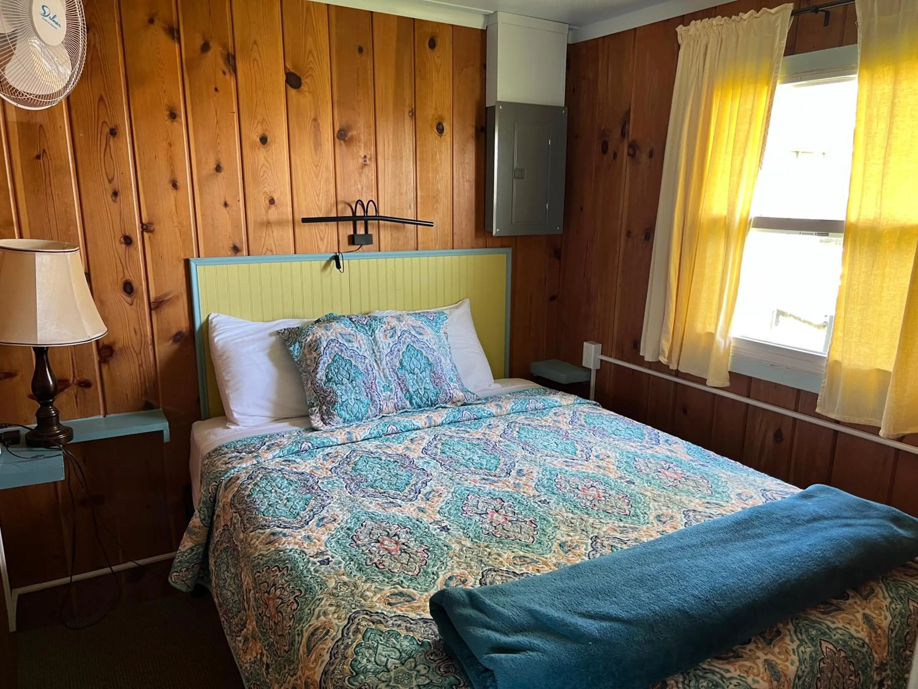 Bed in Paradise Beach resort