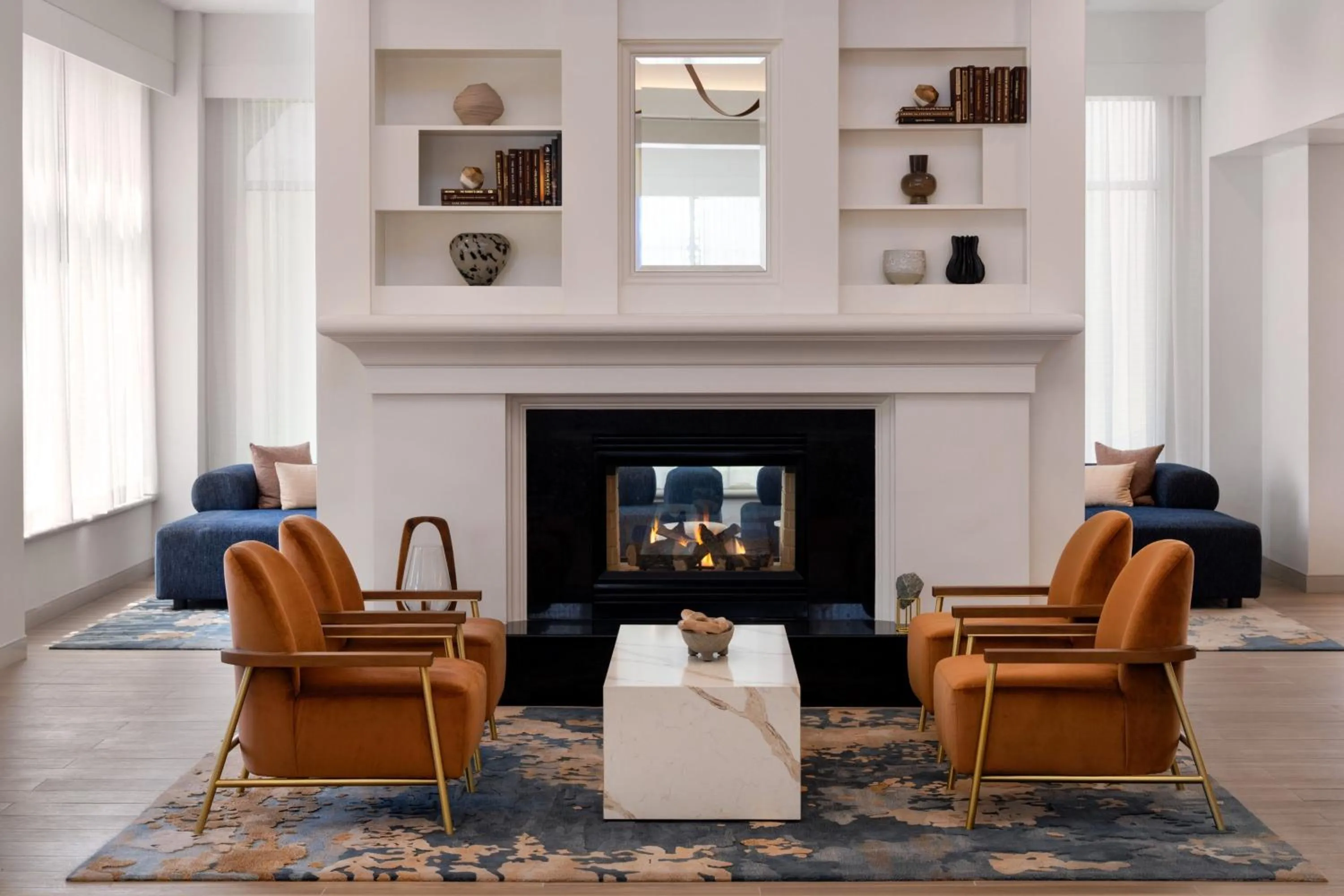 Lobby or reception in Courtyard San Francisco Airport Burlingame