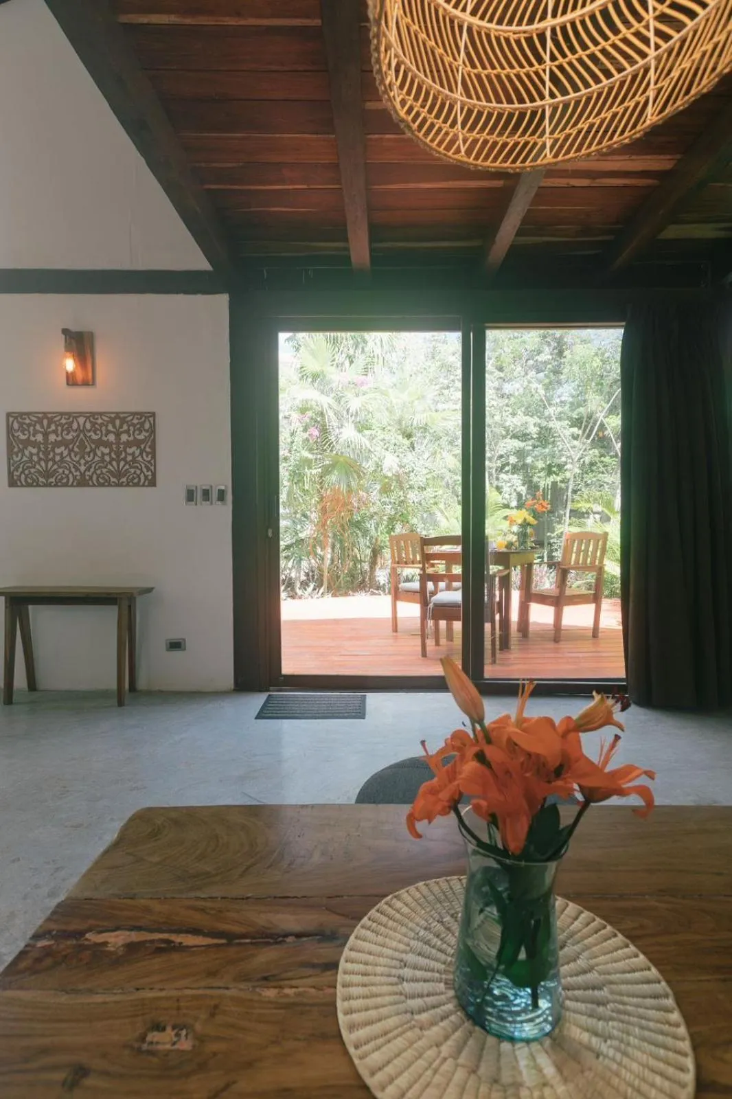 Garden view in Nahouse Jungle Lodges