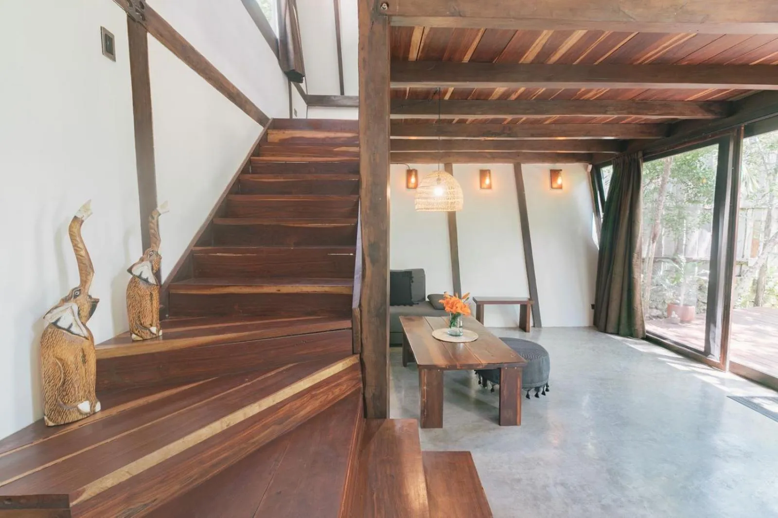 Nahouse Jungle Lodges