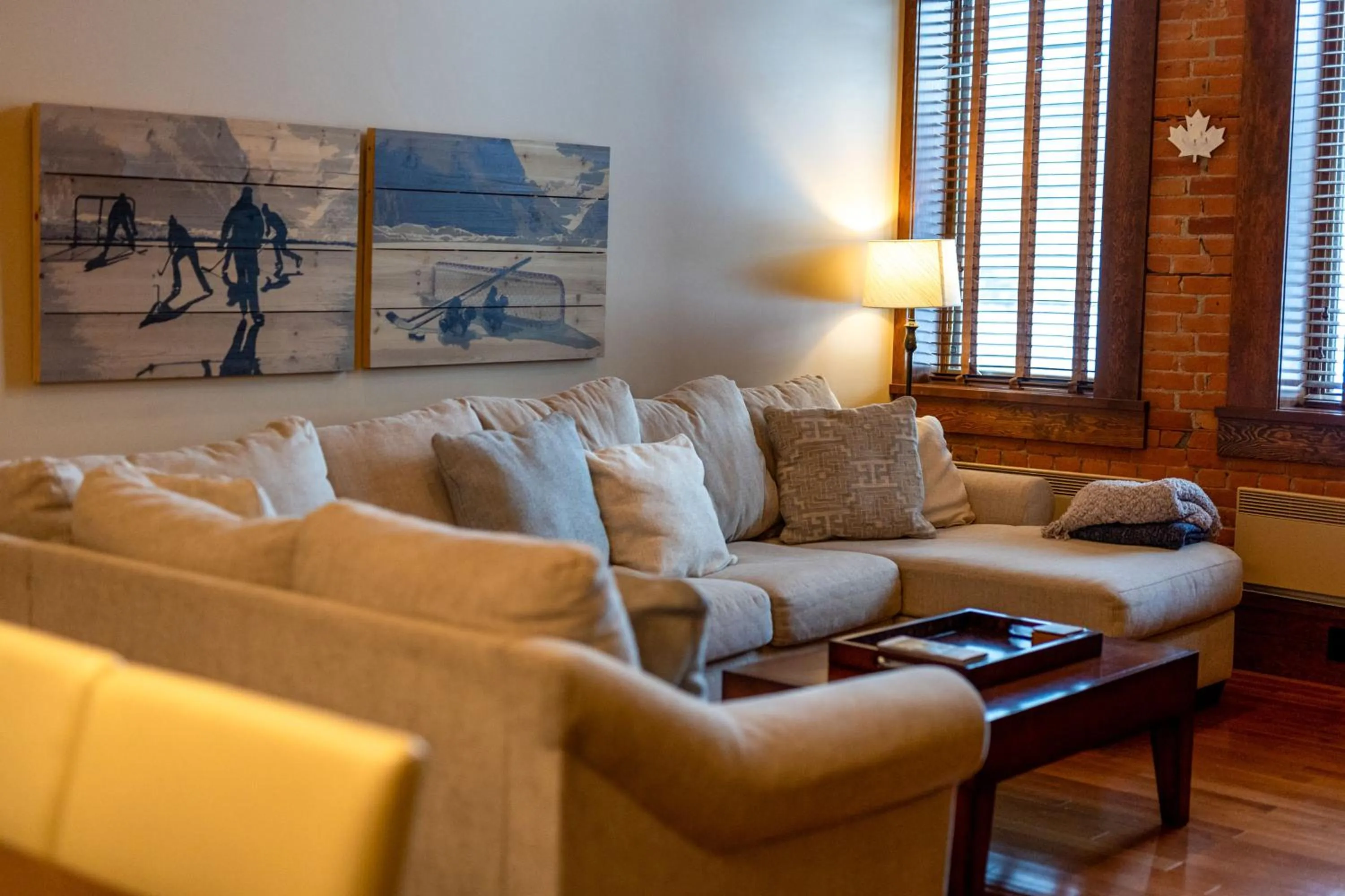 901 by Fernie Central Reservations