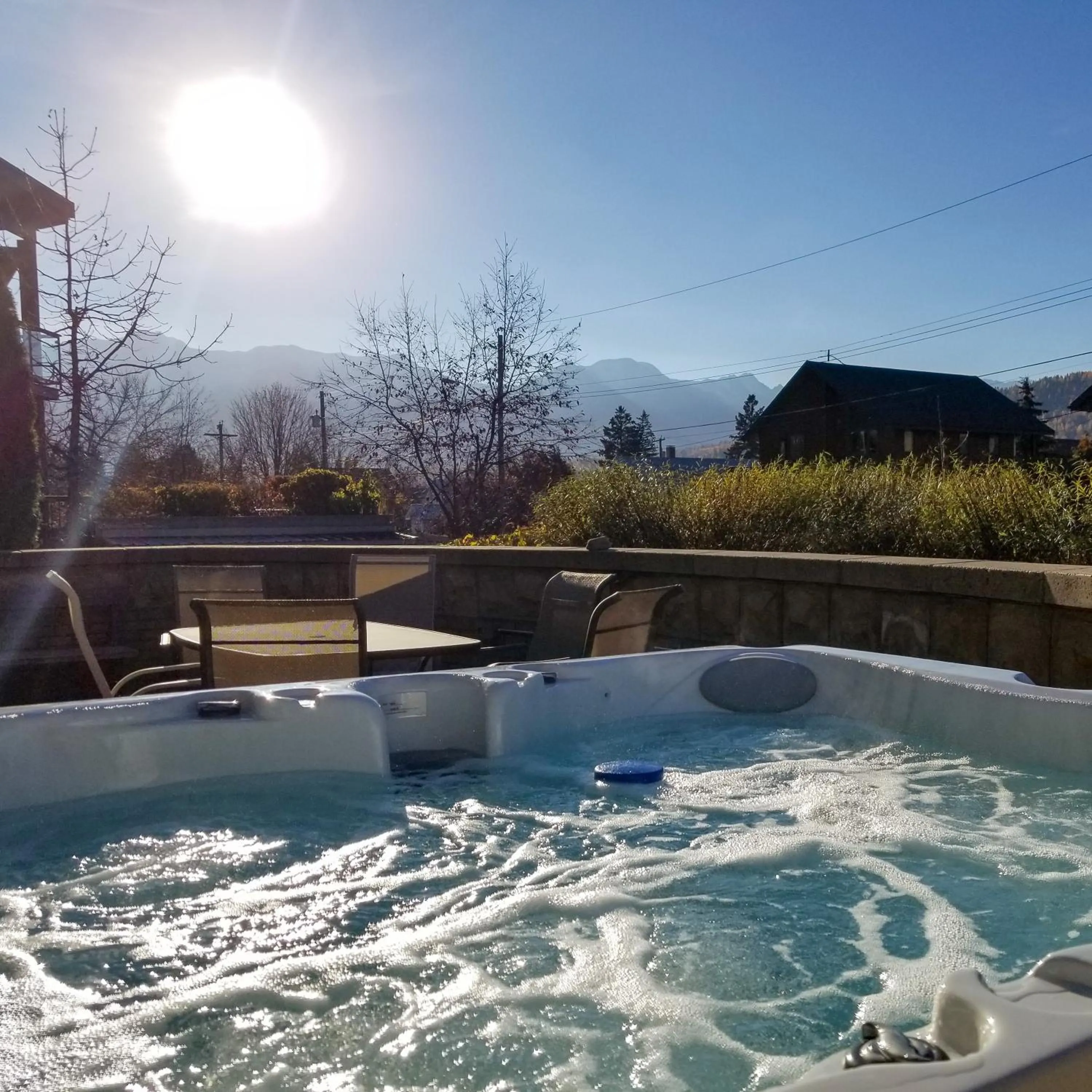 901 by Fernie Central Reservations