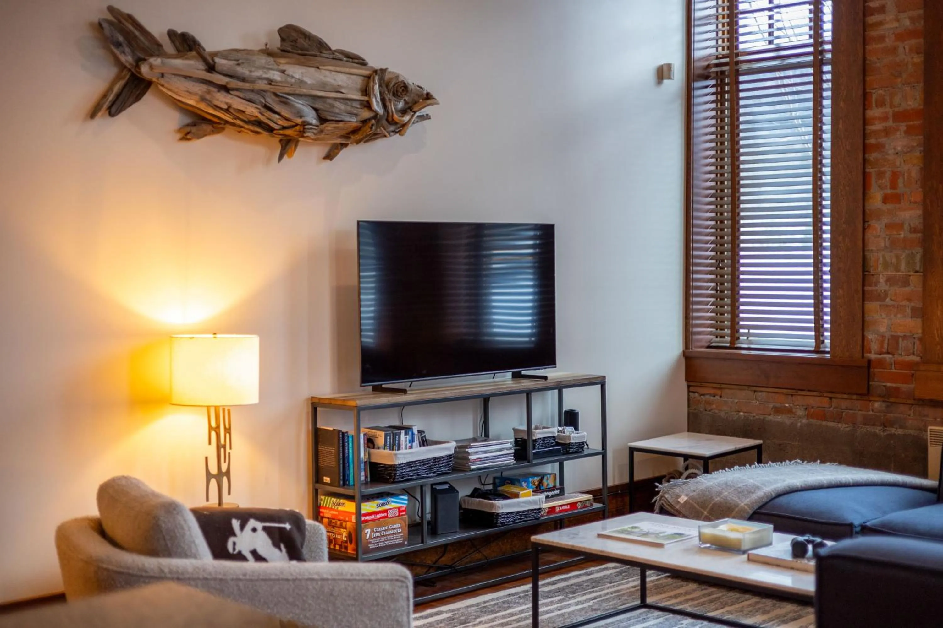 901 by Fernie Central Reservations