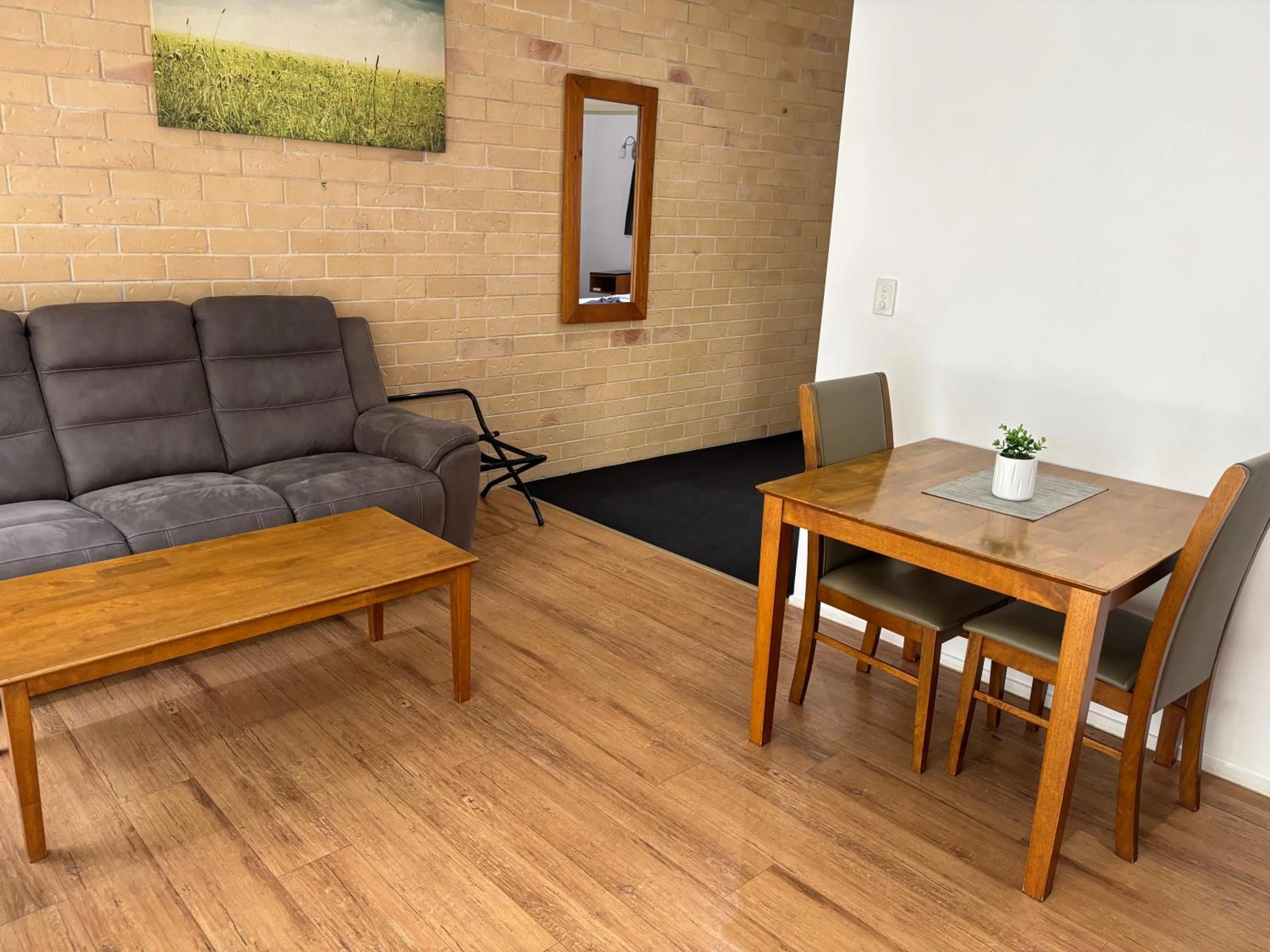 Living room in Caboolture Riverlakes Boutique Motel