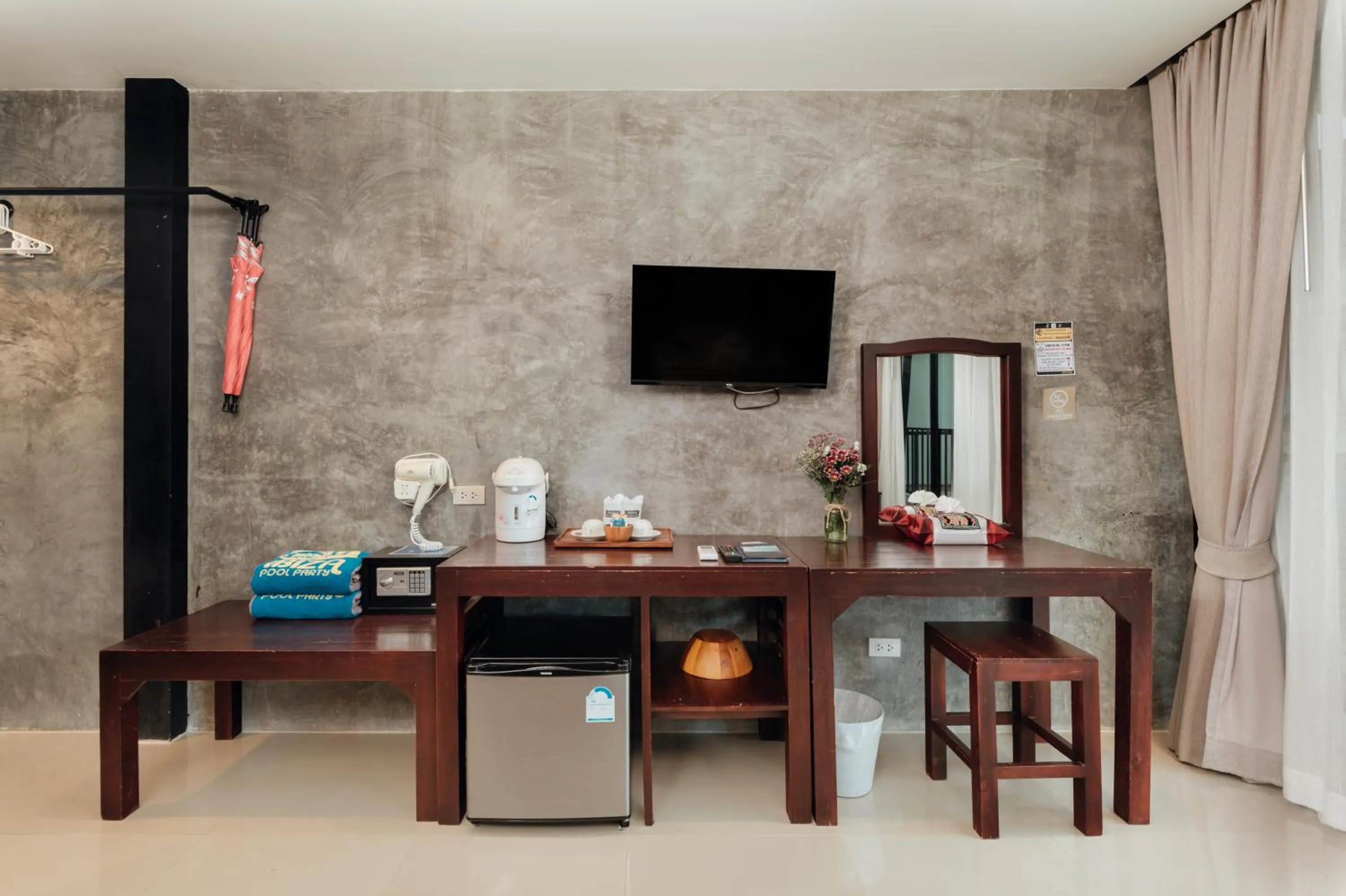 TV and multimedia in Ibiza House Phi Phi