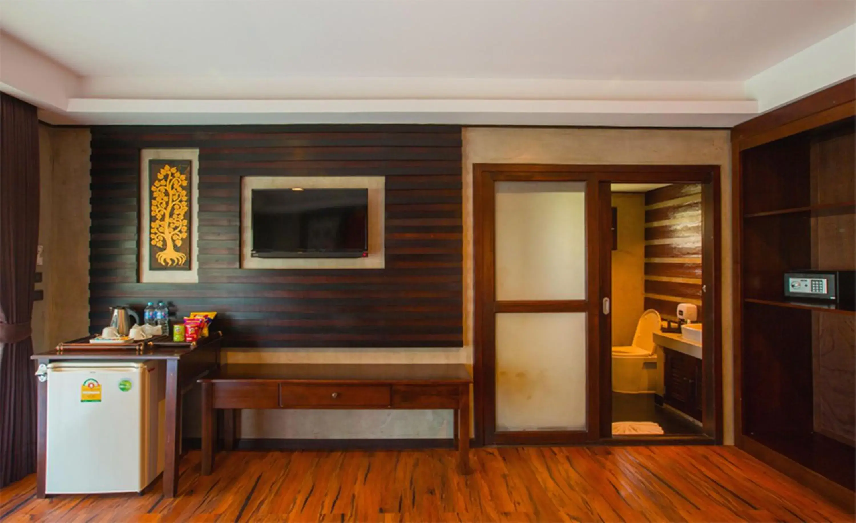 Villa Garden View Double Bed in Ibiza House Phi Phi Villa Garden View Double Bed in Ibiza House Phi Phi