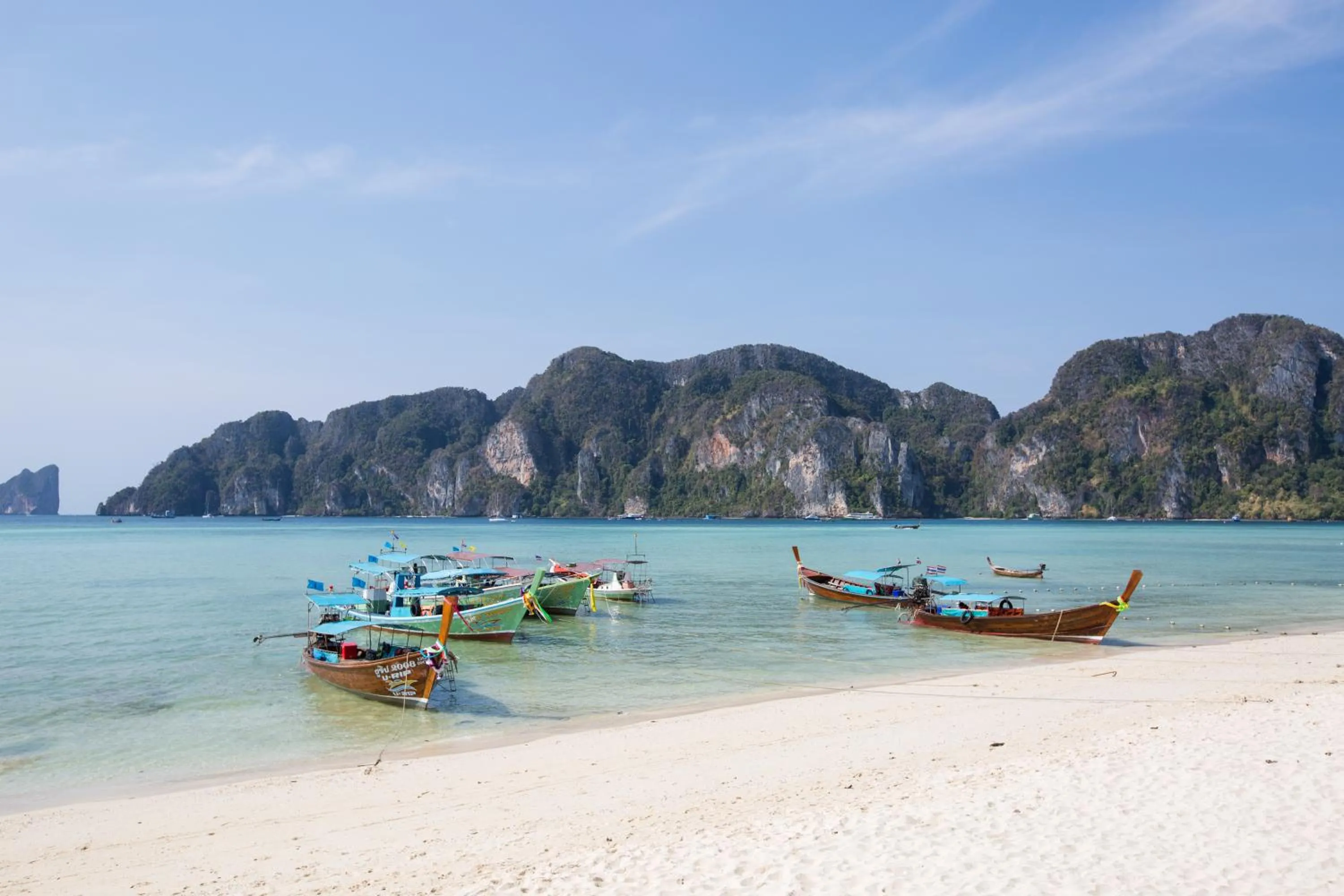 Day in Ibiza House Phi Phi