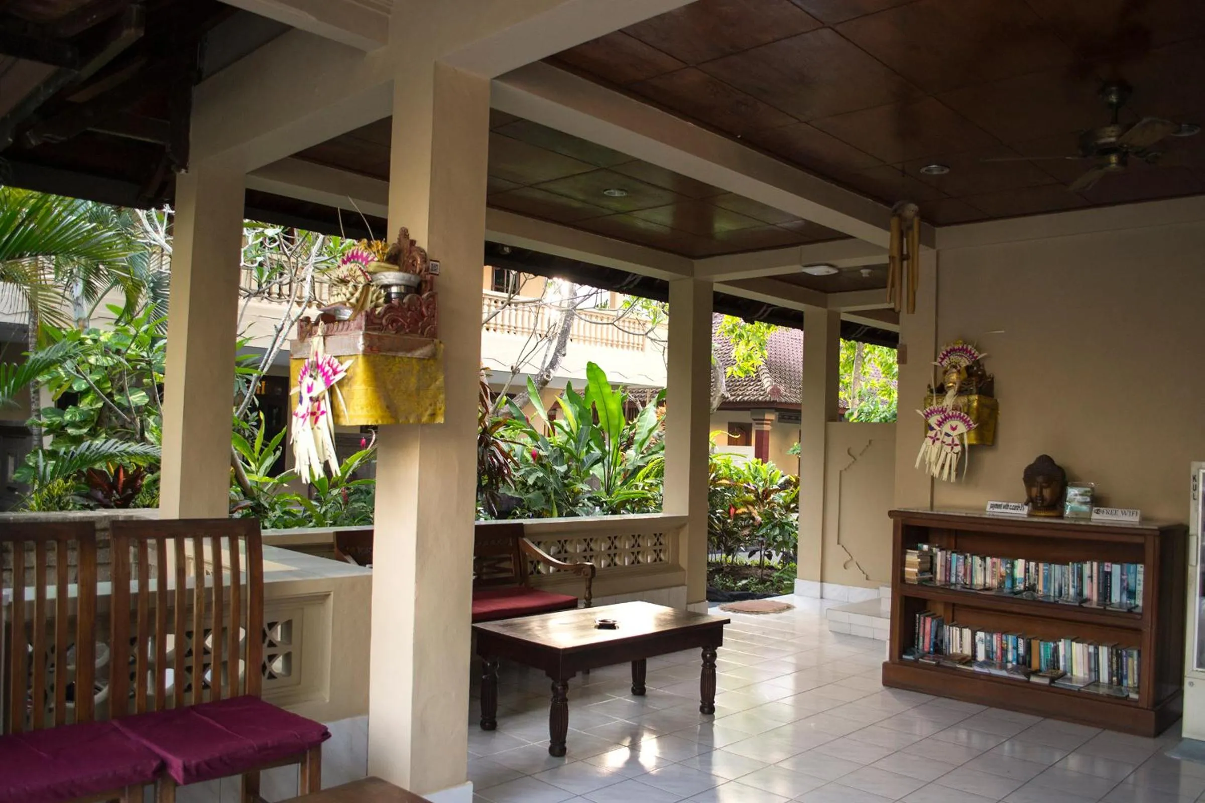 Lobby or reception in Flamboyan Hotel