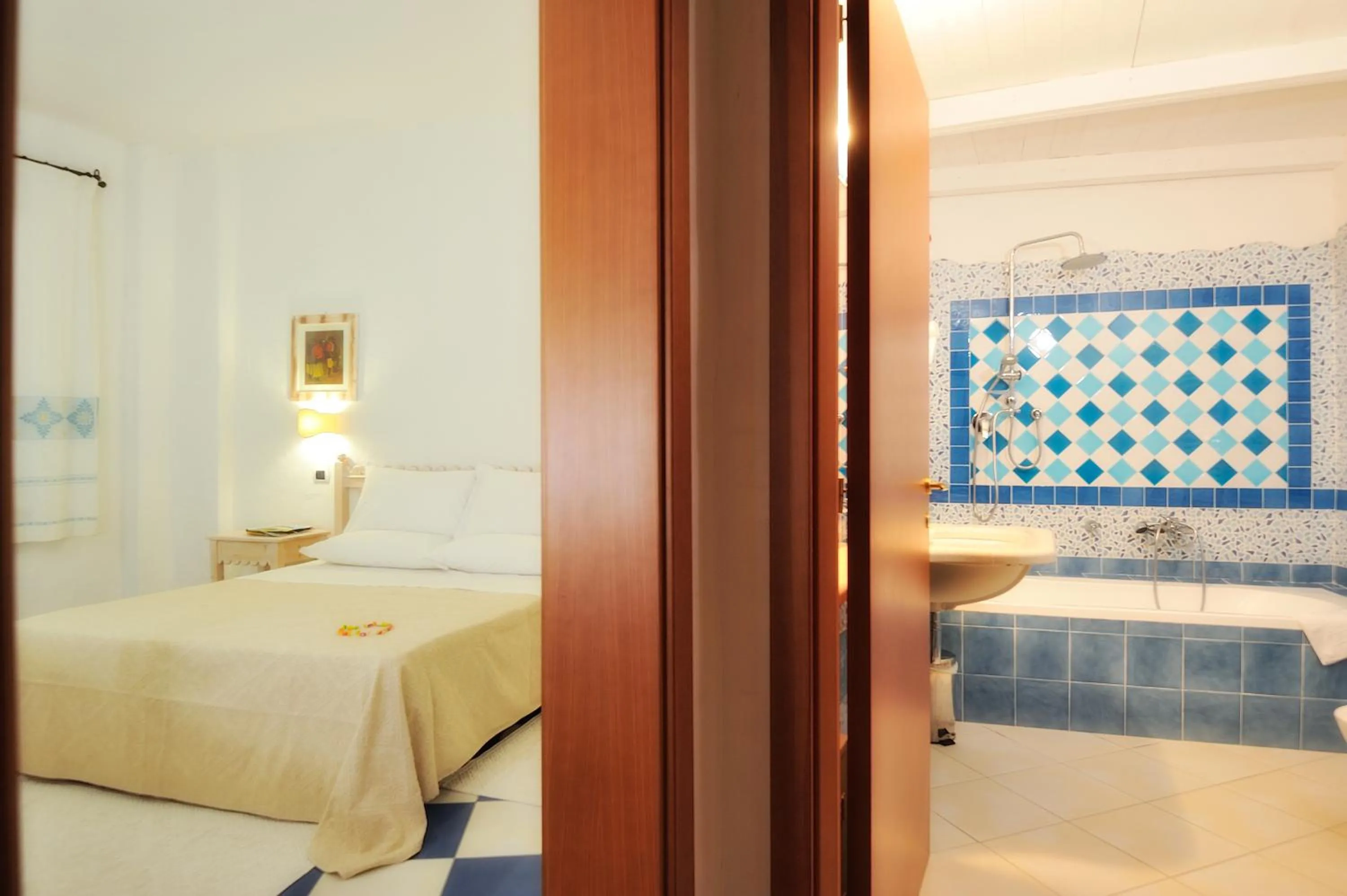 Bedroom, Bed in HOTEL ORLANDO Sardegna