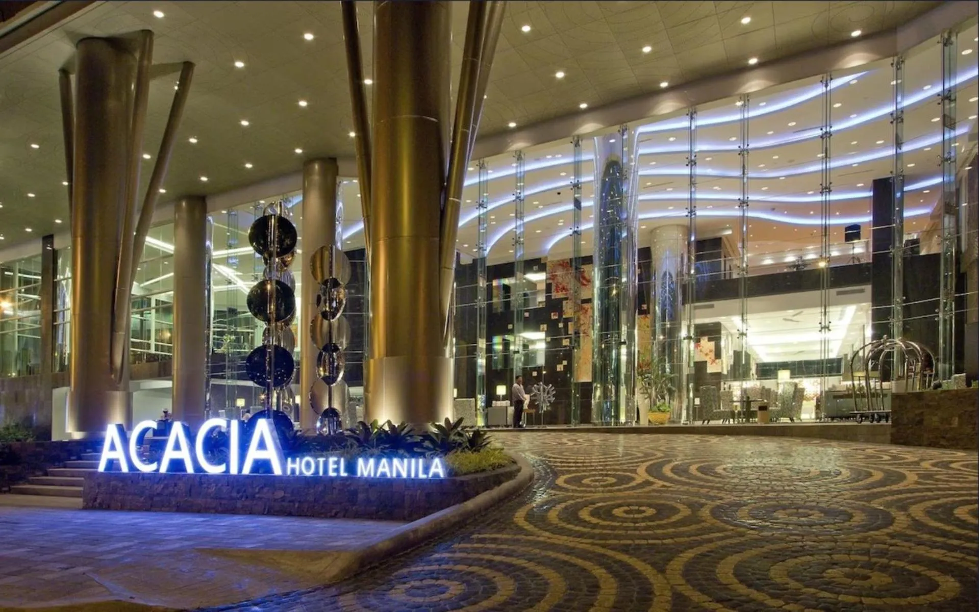 Facade/entrance in Acacia Hotel Manila