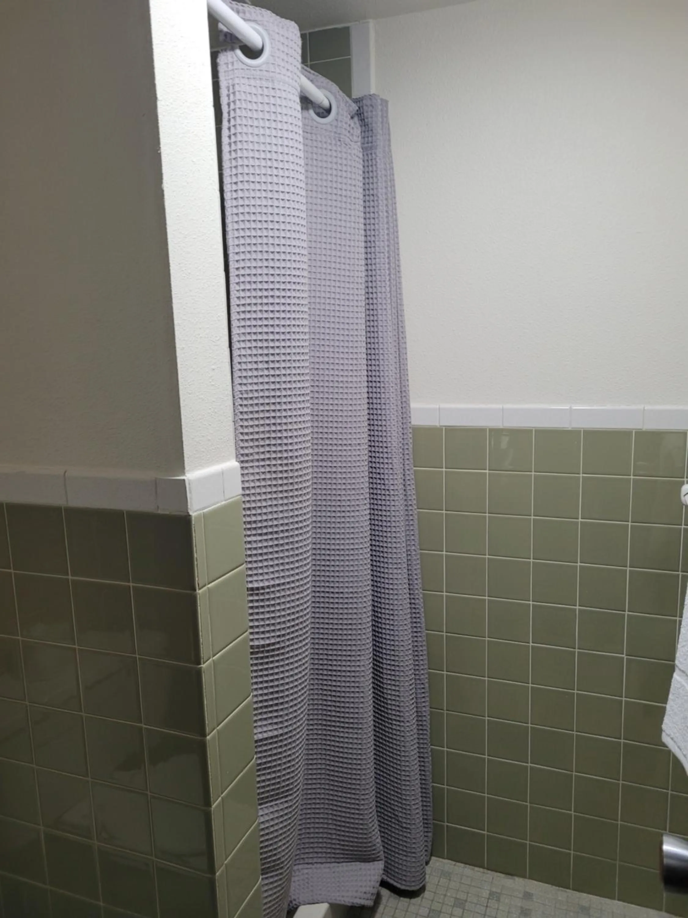 Shower in Valued Stay Sun Prairie