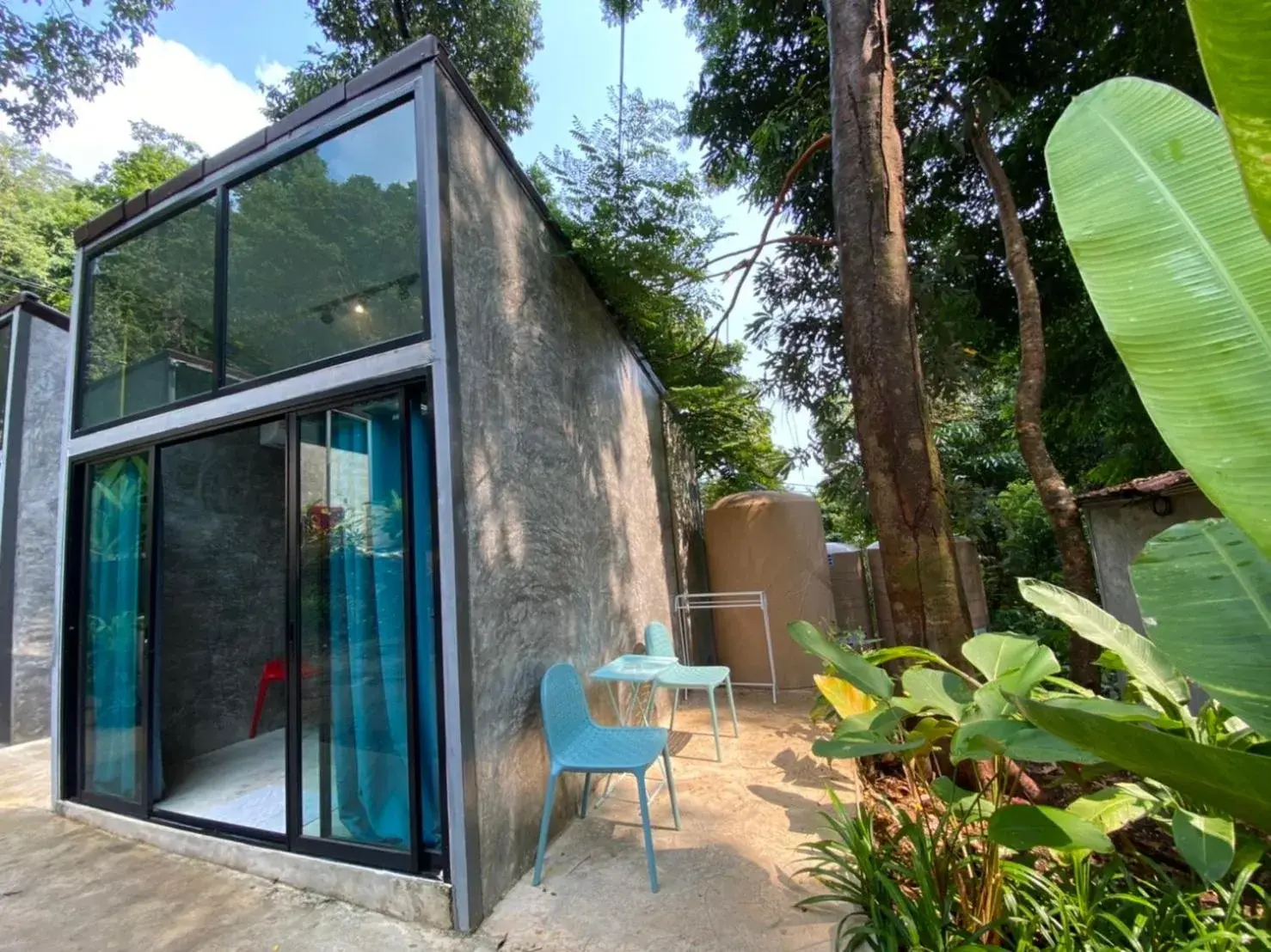 Standard Queen Room in BeachBox@Koh Сhang Standard Queen Room in BeachBox@Koh Сhang