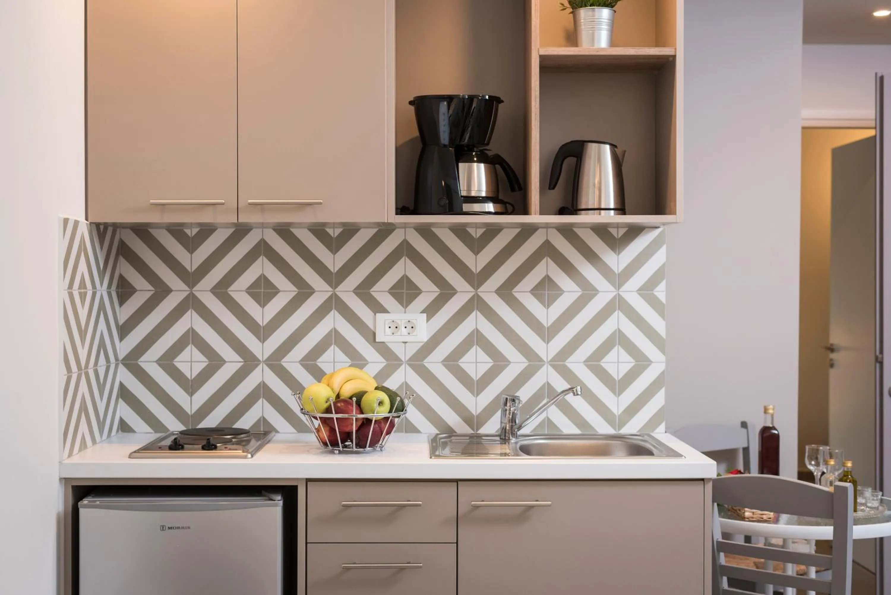 Kitchen or kitchenette in IRINI STALOS Apartments