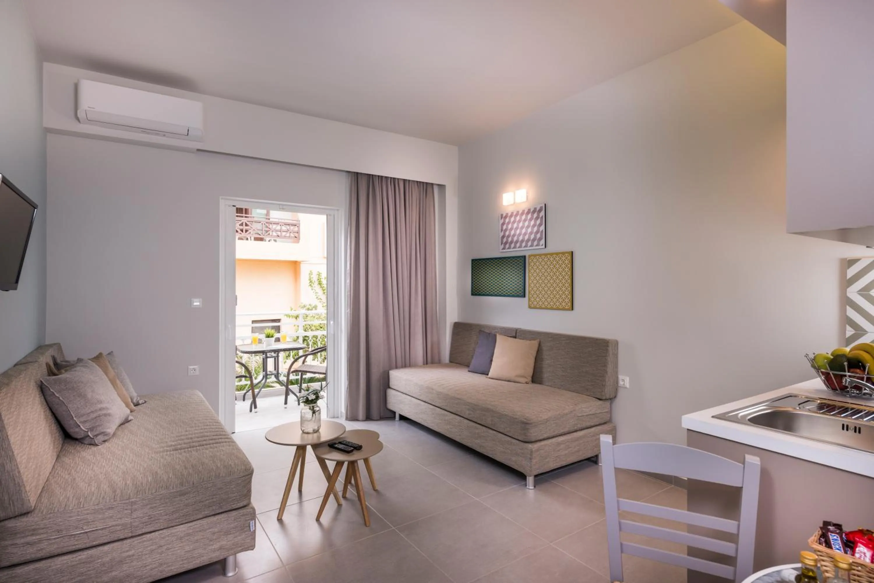 Kitchen or kitchenette in IRINI STALOS Apartments