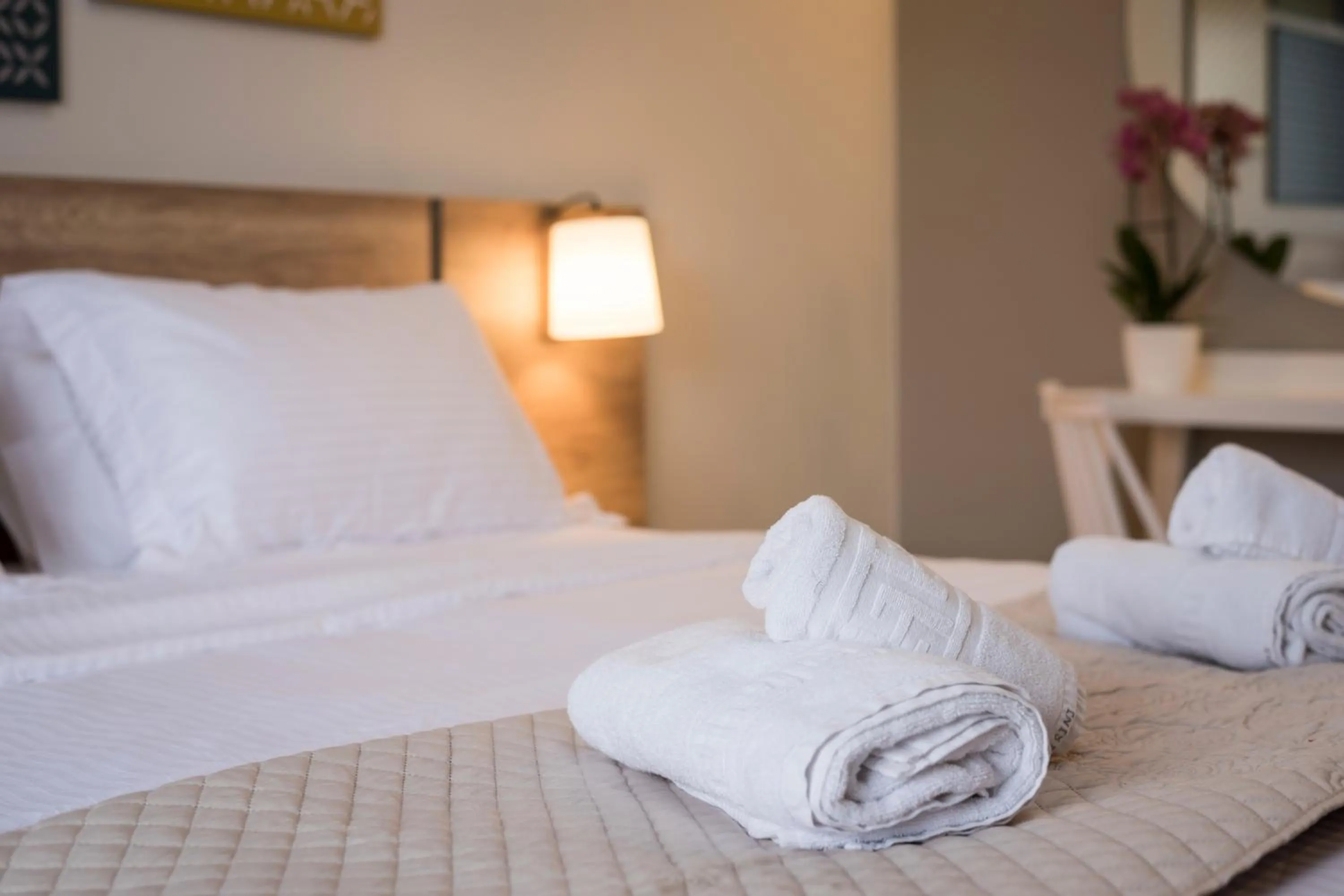 Decorative detail, Bed in IRINI STALOS Apartments