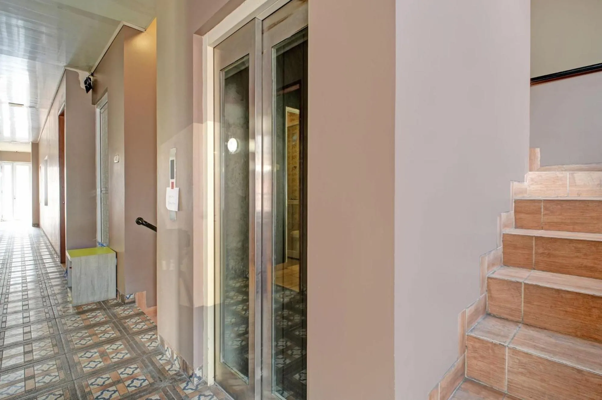 Area and facilities in Hotel O Gambir Near Juanda Station Formerly Bunga Dahlia