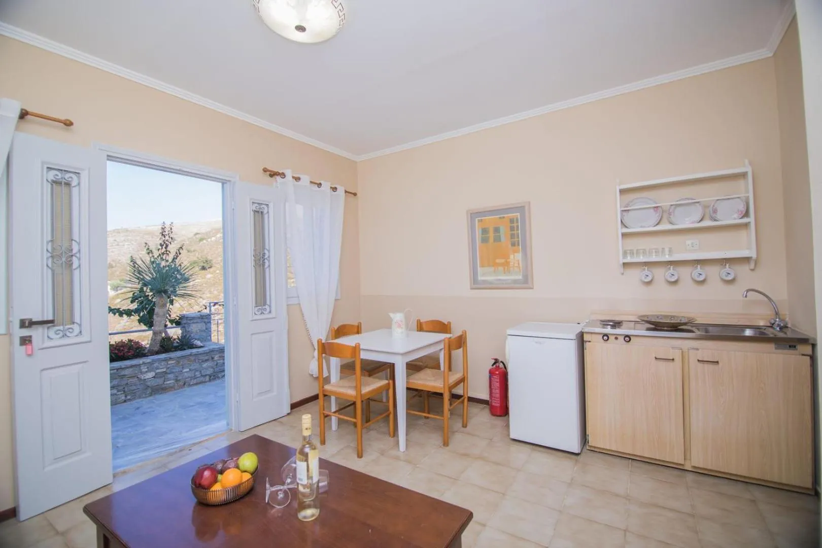 Dining area in Niriides Hotel Apartments