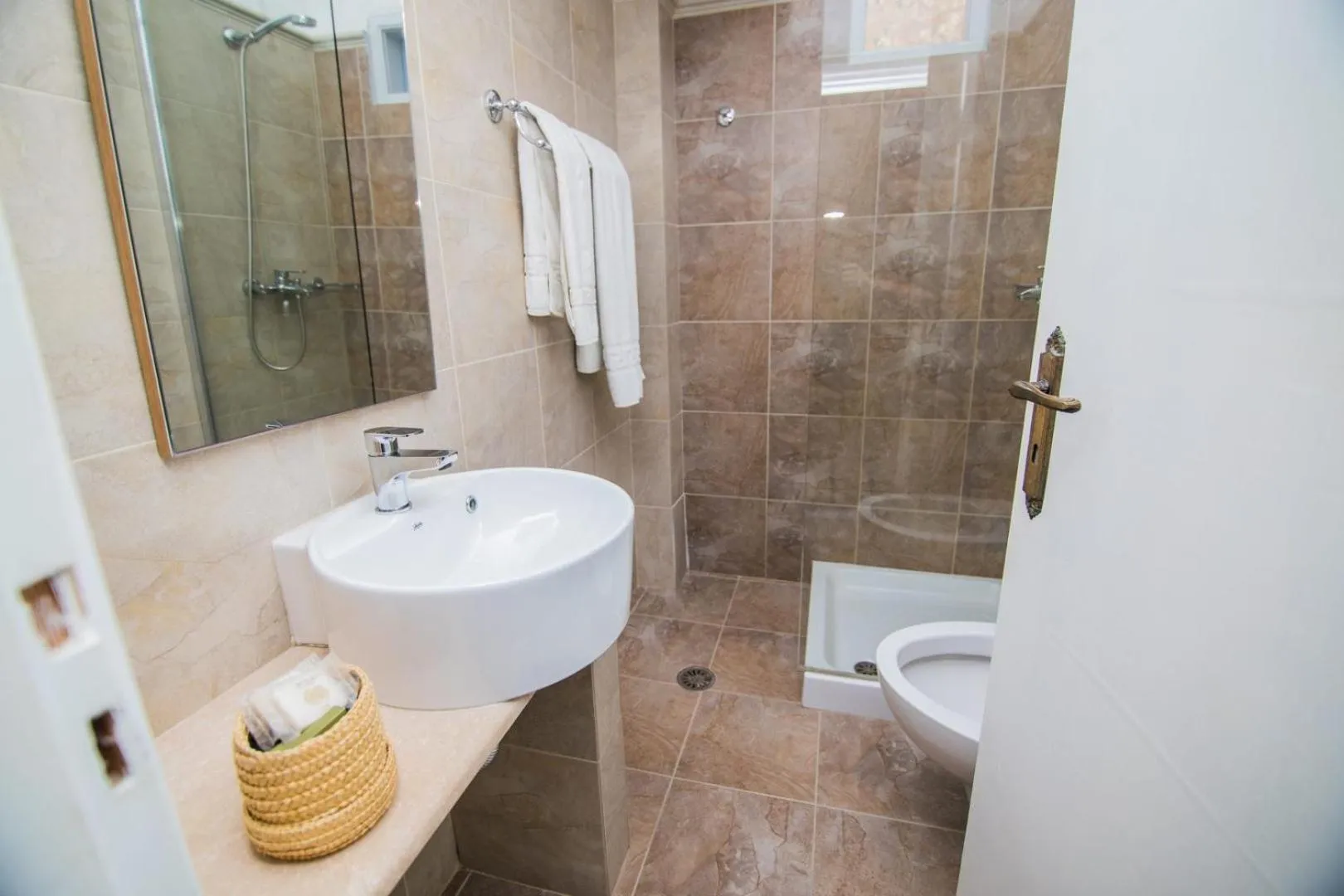 Shower in Niriides Hotel Apartments