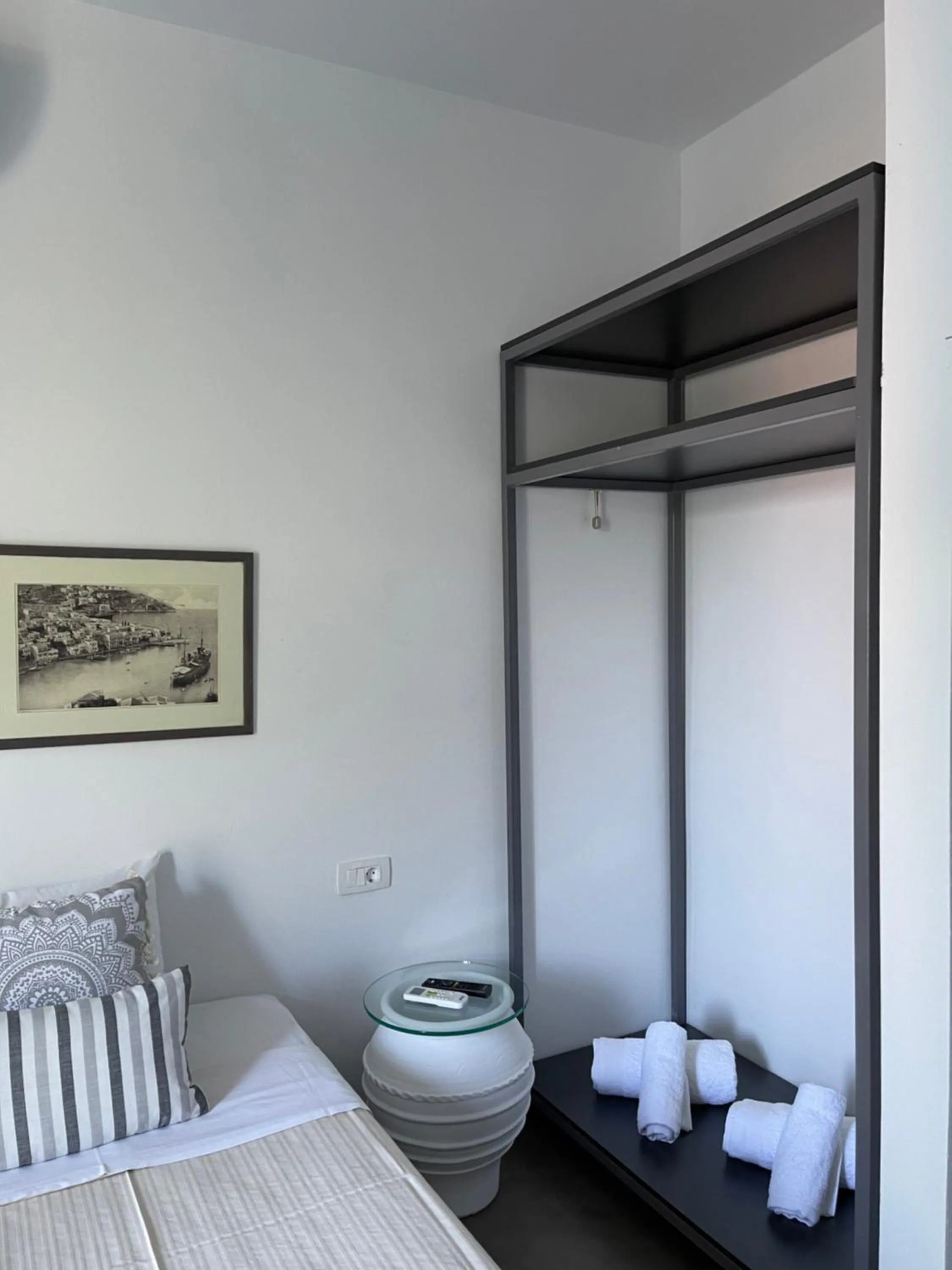 Bedroom, Bed in Niriides Hotel Apartments