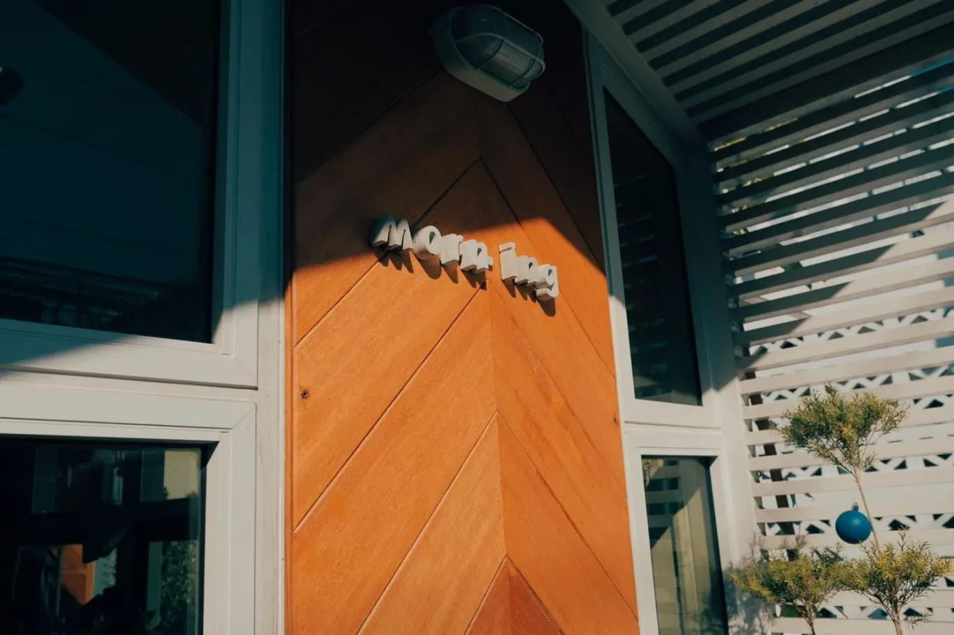 Facade/entrance in MORN-ING HOSTEL